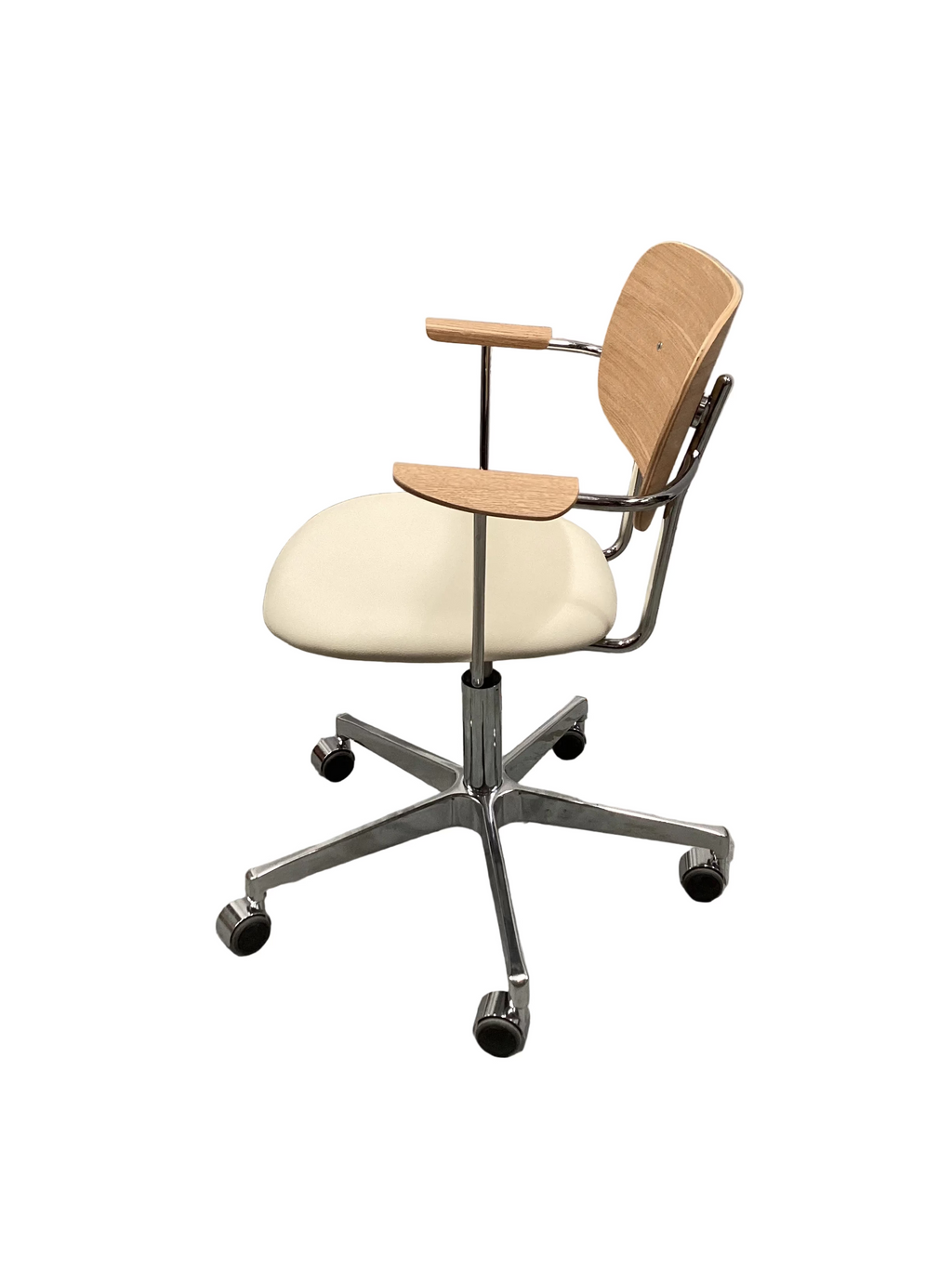 Audo Copenhagen Co Task Chair Cream