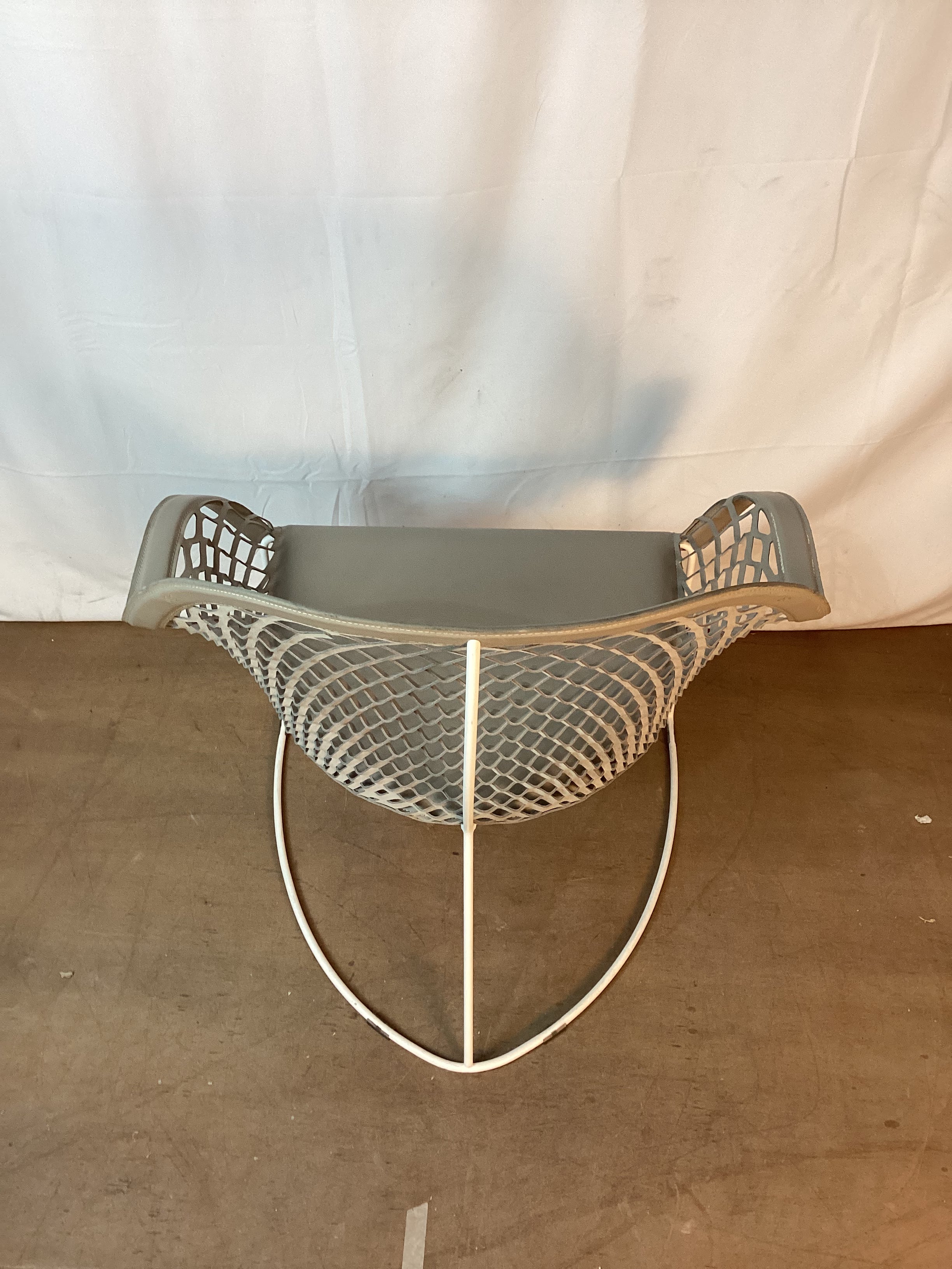 Midj Guapa AP Lounge Armchair C2BC in Ash Grey