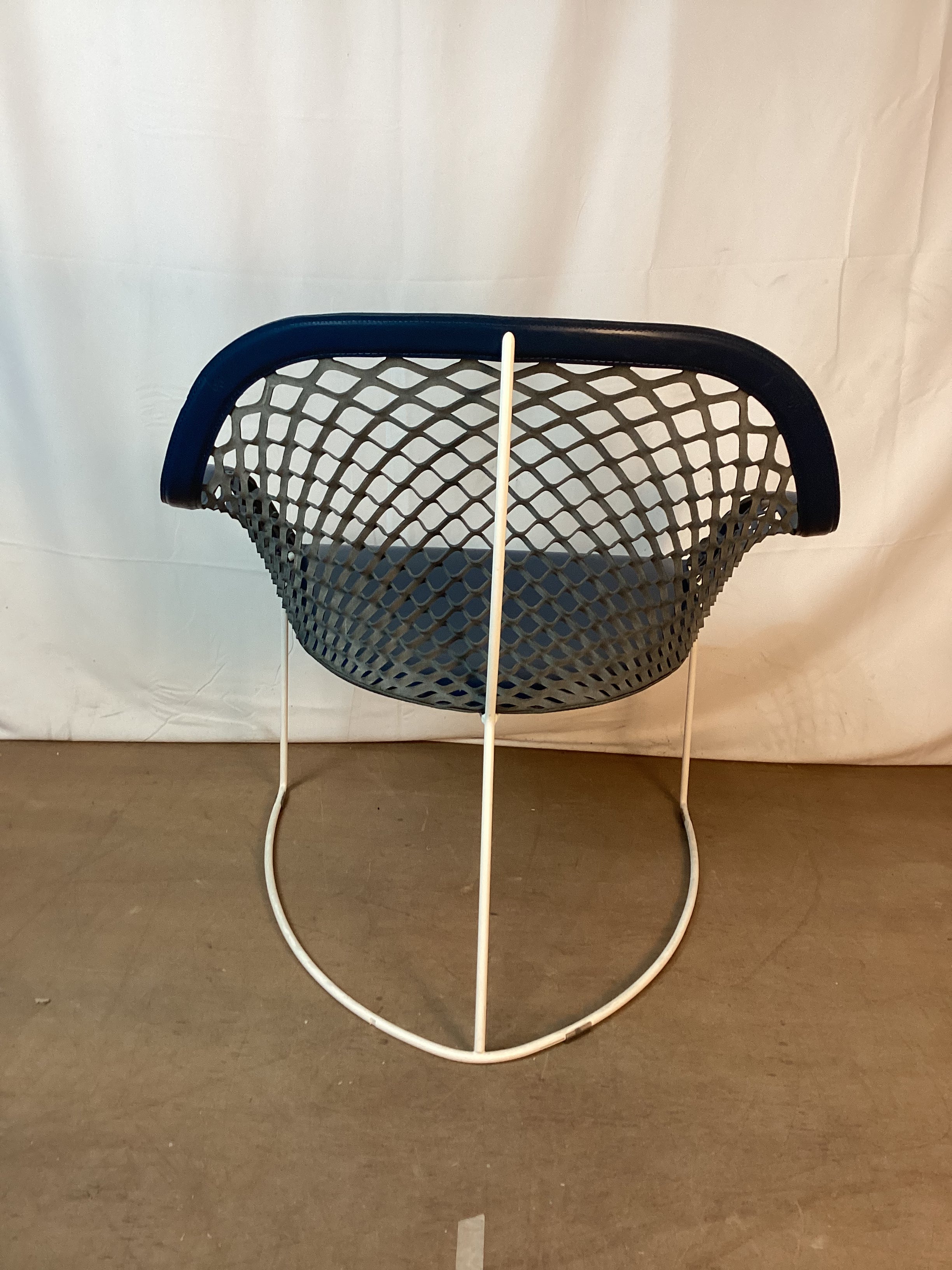 Midj Guapa AP Lounge Armchair C2BC in Ocean Blue
