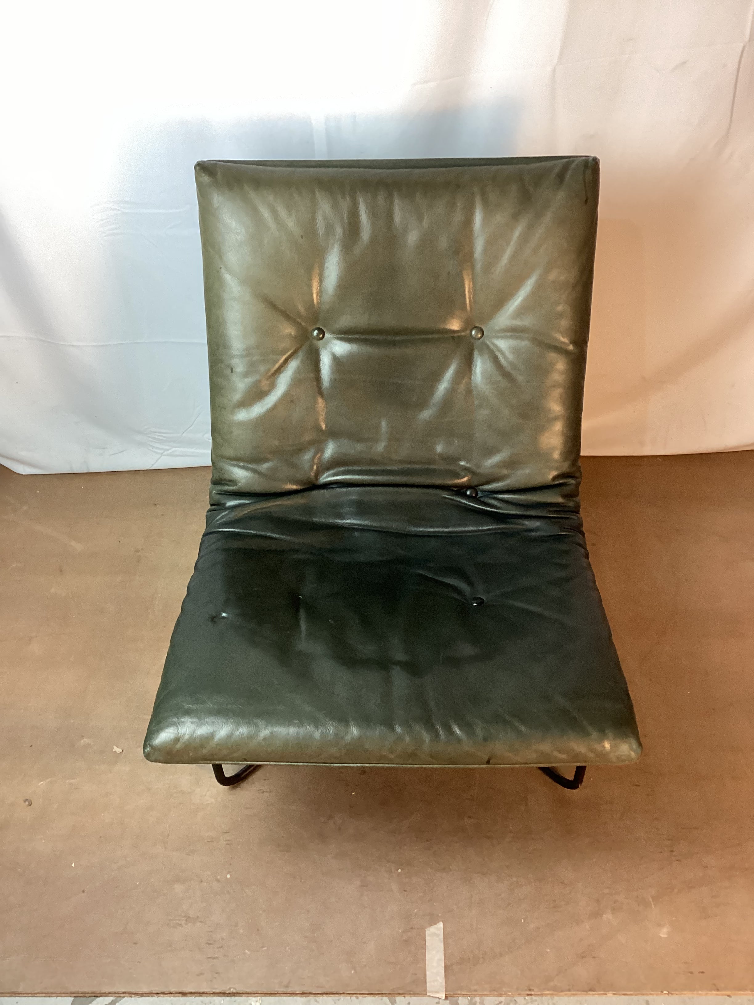 DePadova LC03 Chair in Olive Green