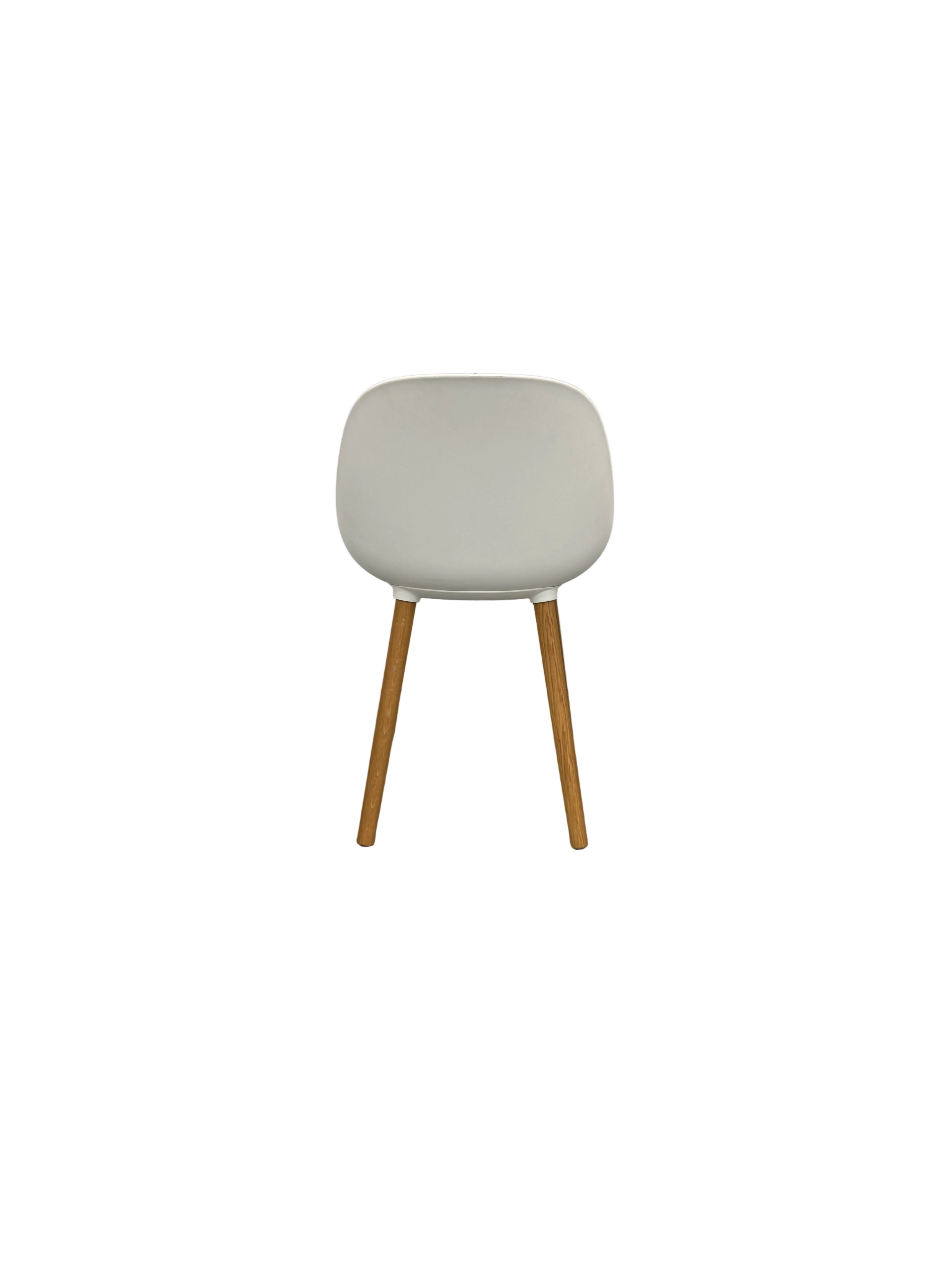 Estudi Manel Molina, Enea Mate Dining Chair by KE-ZU