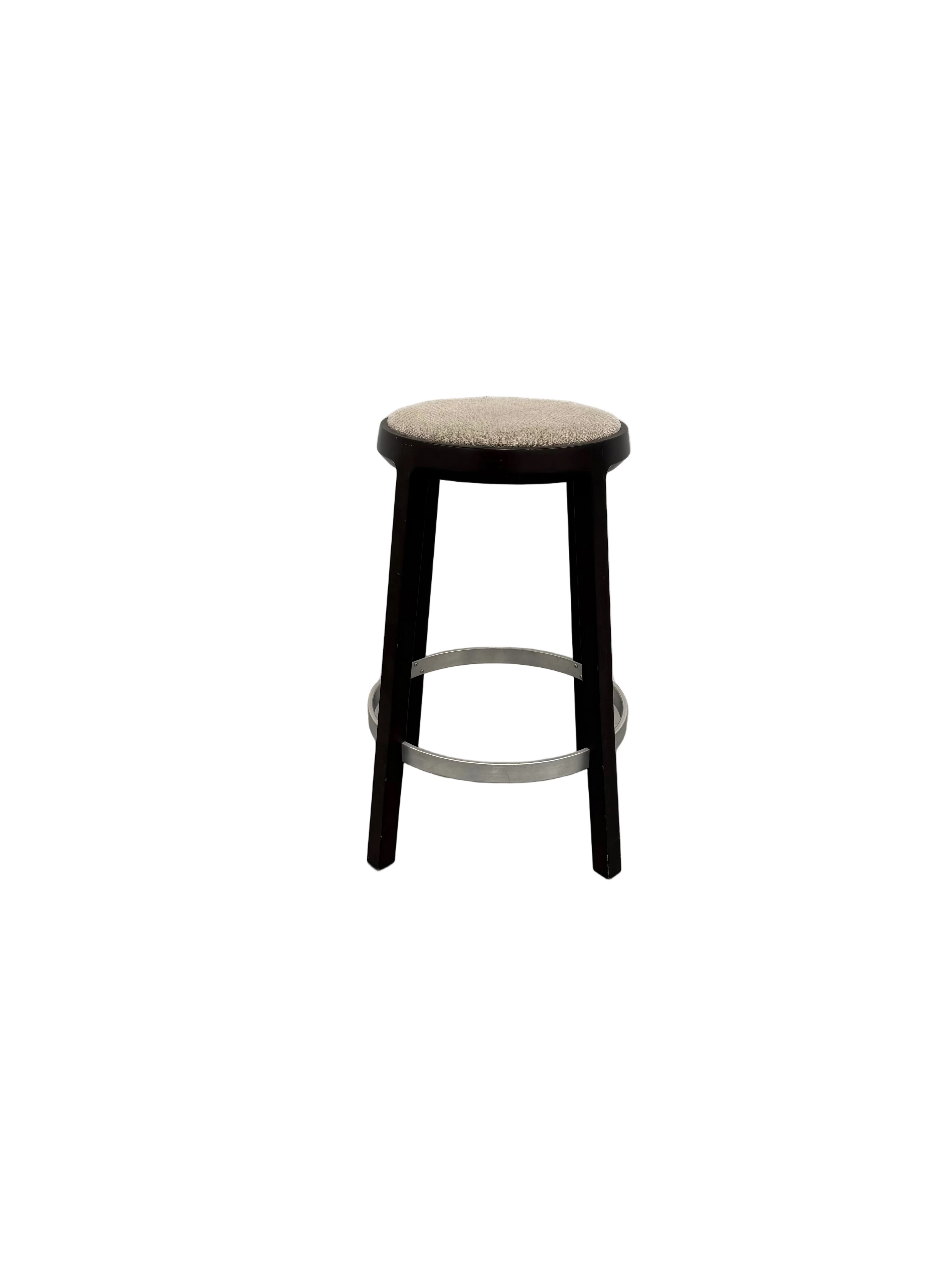 Capdell 'Aro 699' Stool by Carlos Tíscar