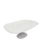 Arper Dizzie Dining Table Oval