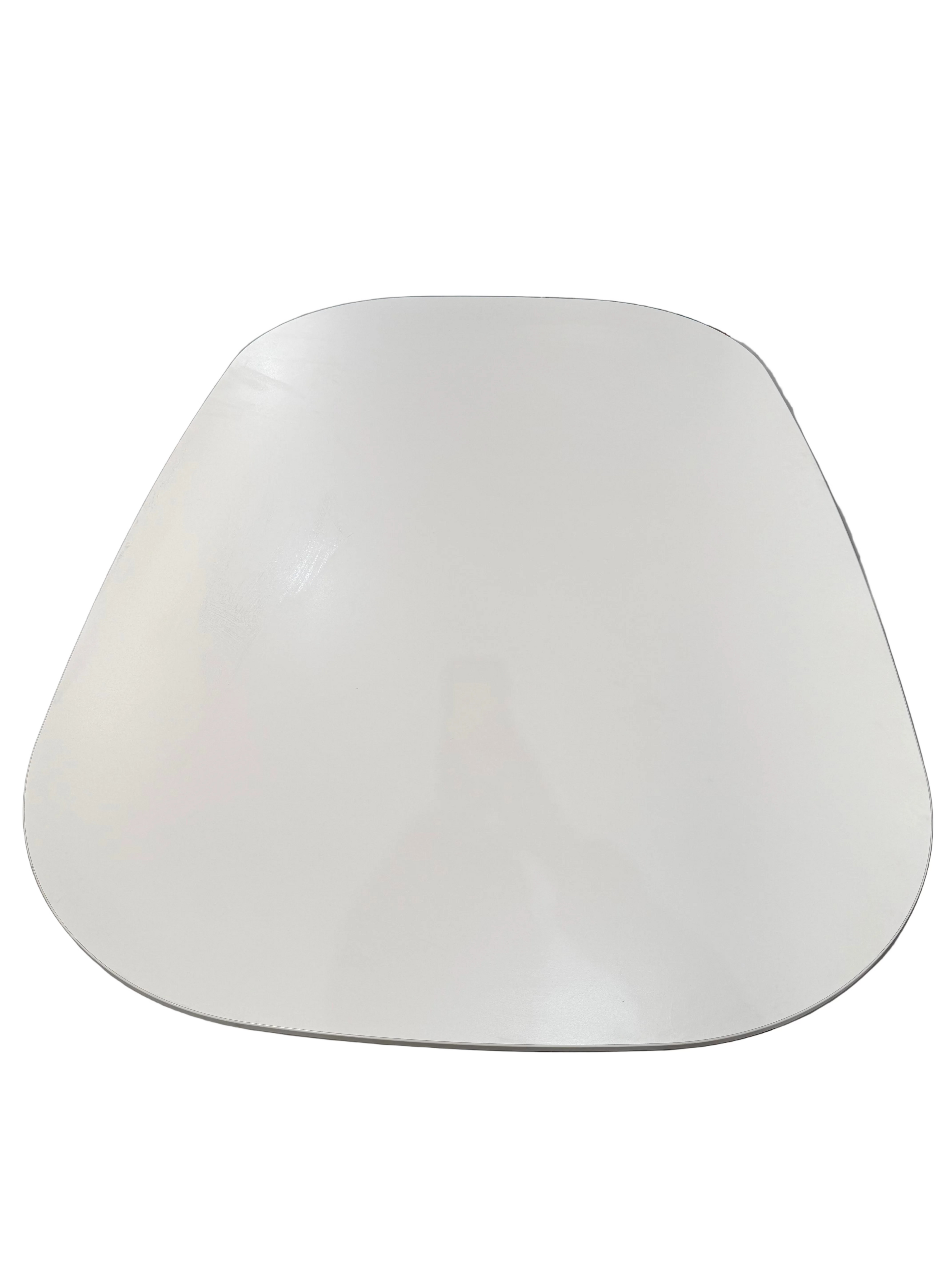 Arper Dizzie Dining Table Oval