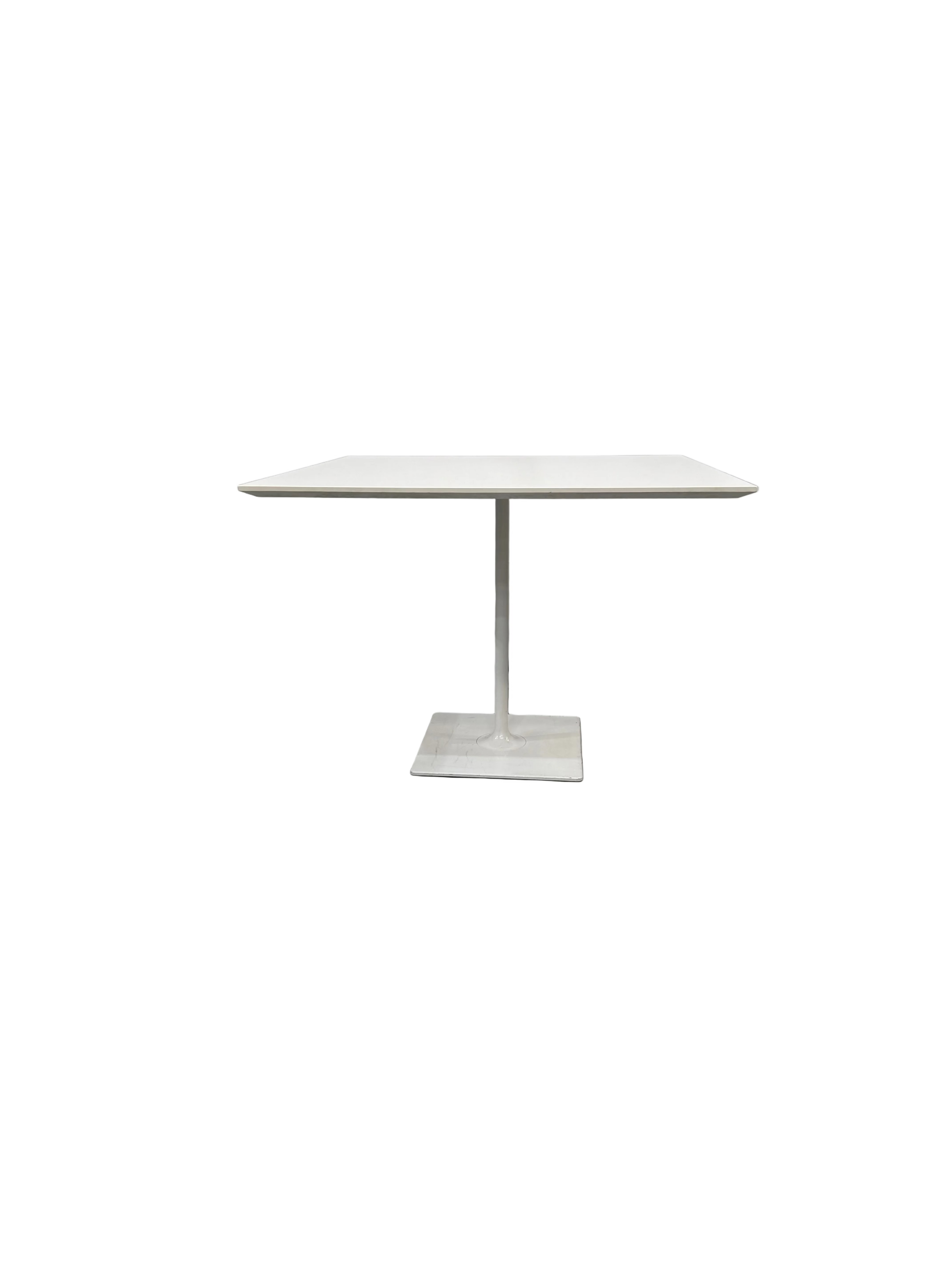Arper 'Dizzie' Table by Lievore Altherr Molina