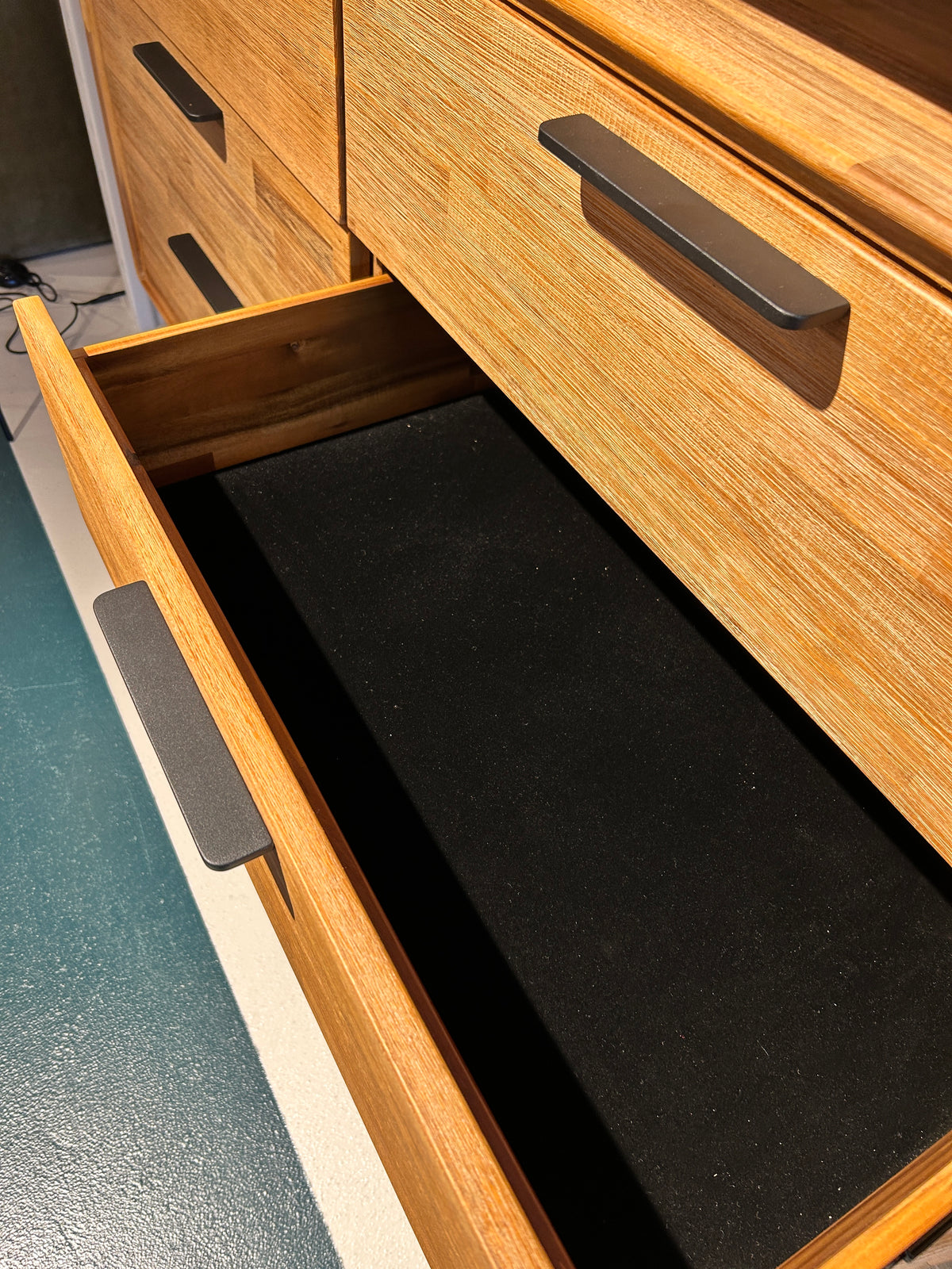 Seb 6-Drawer Dresser