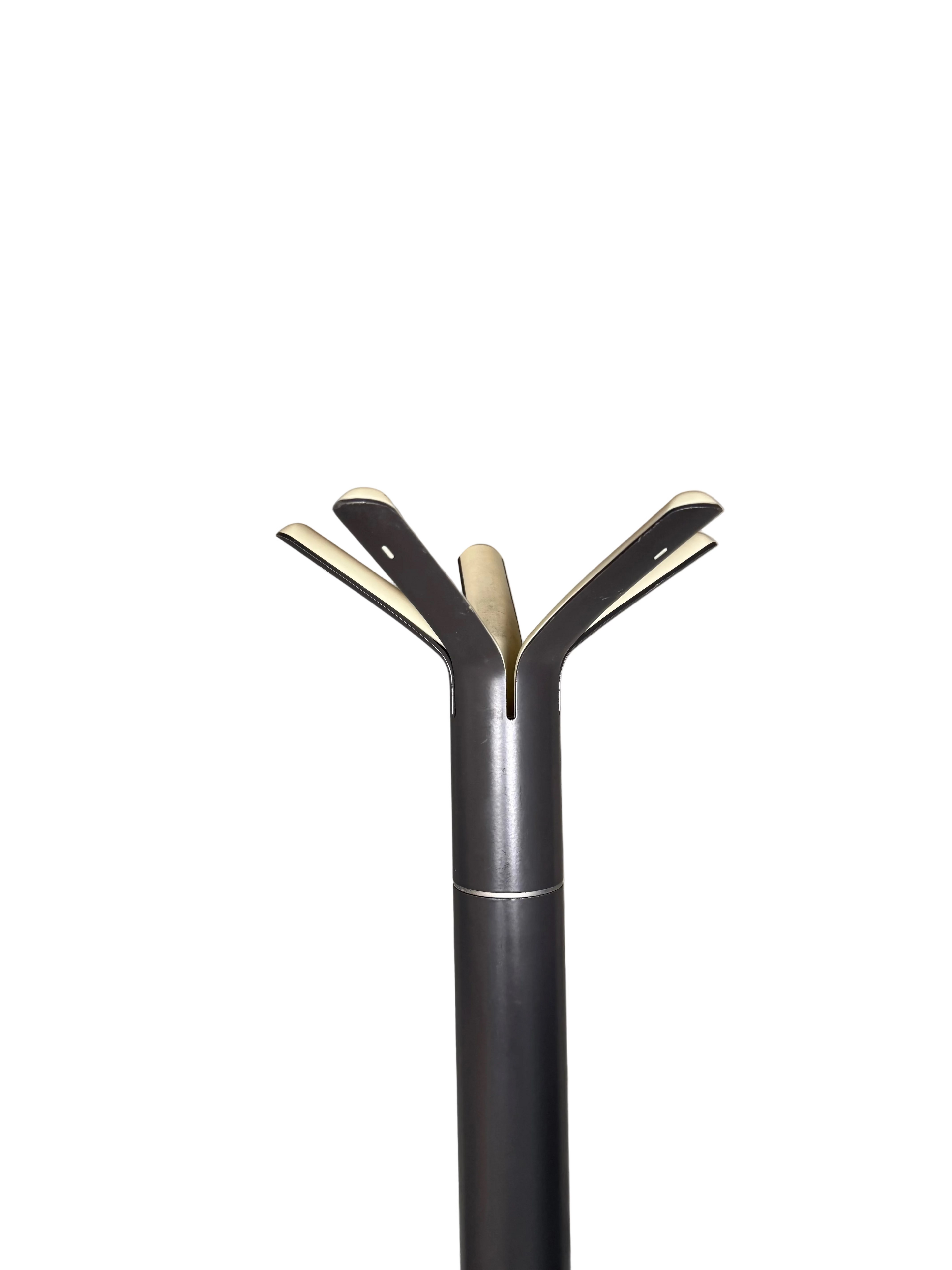 Hulot Coat Stand by Mobles 114