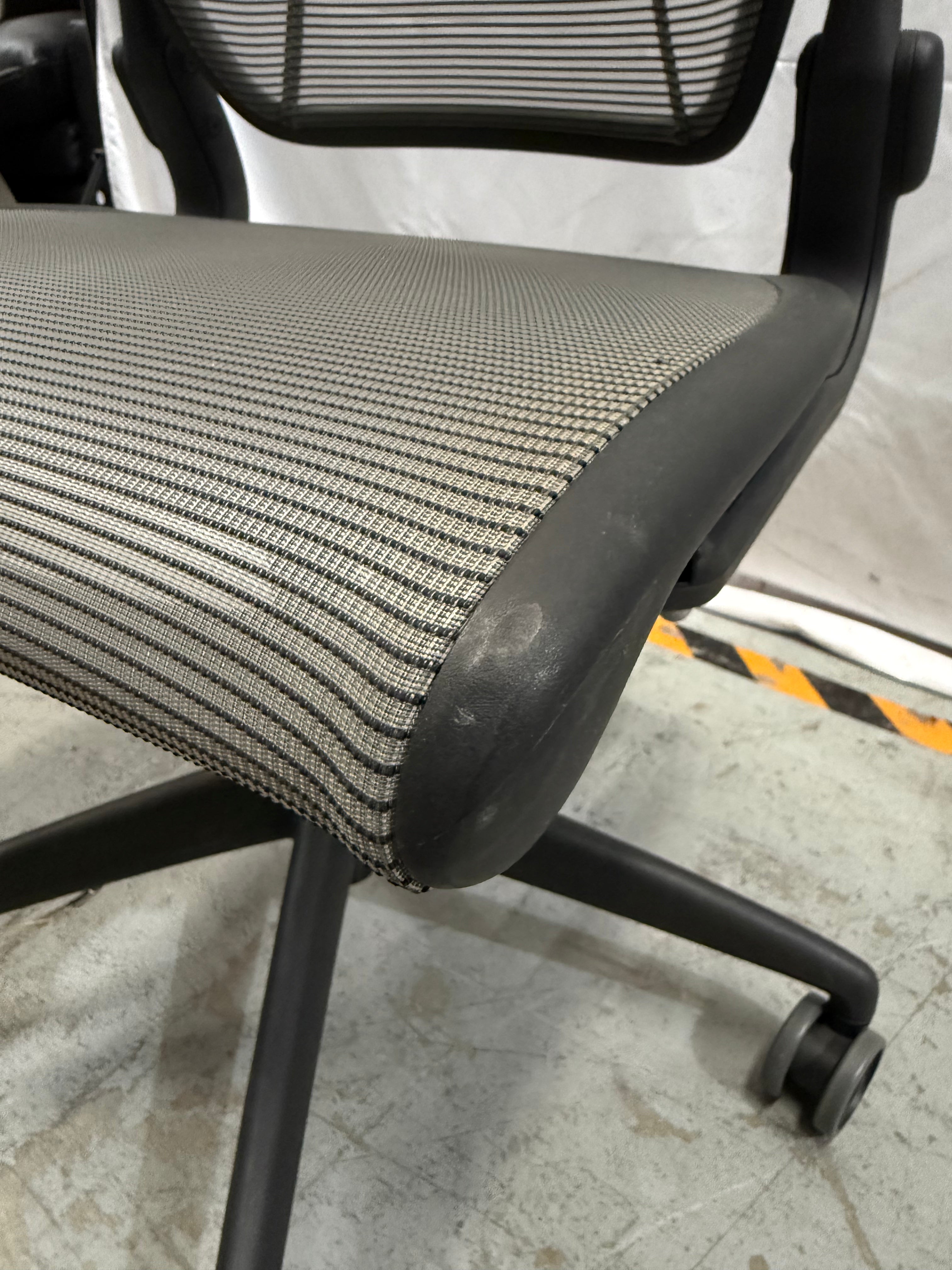 Humanscale Diffrient World Office Chair