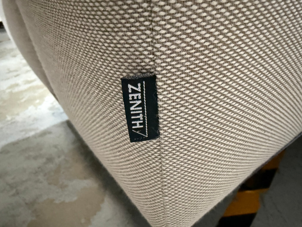 Platforma Modular Lounge by Zenith Cream