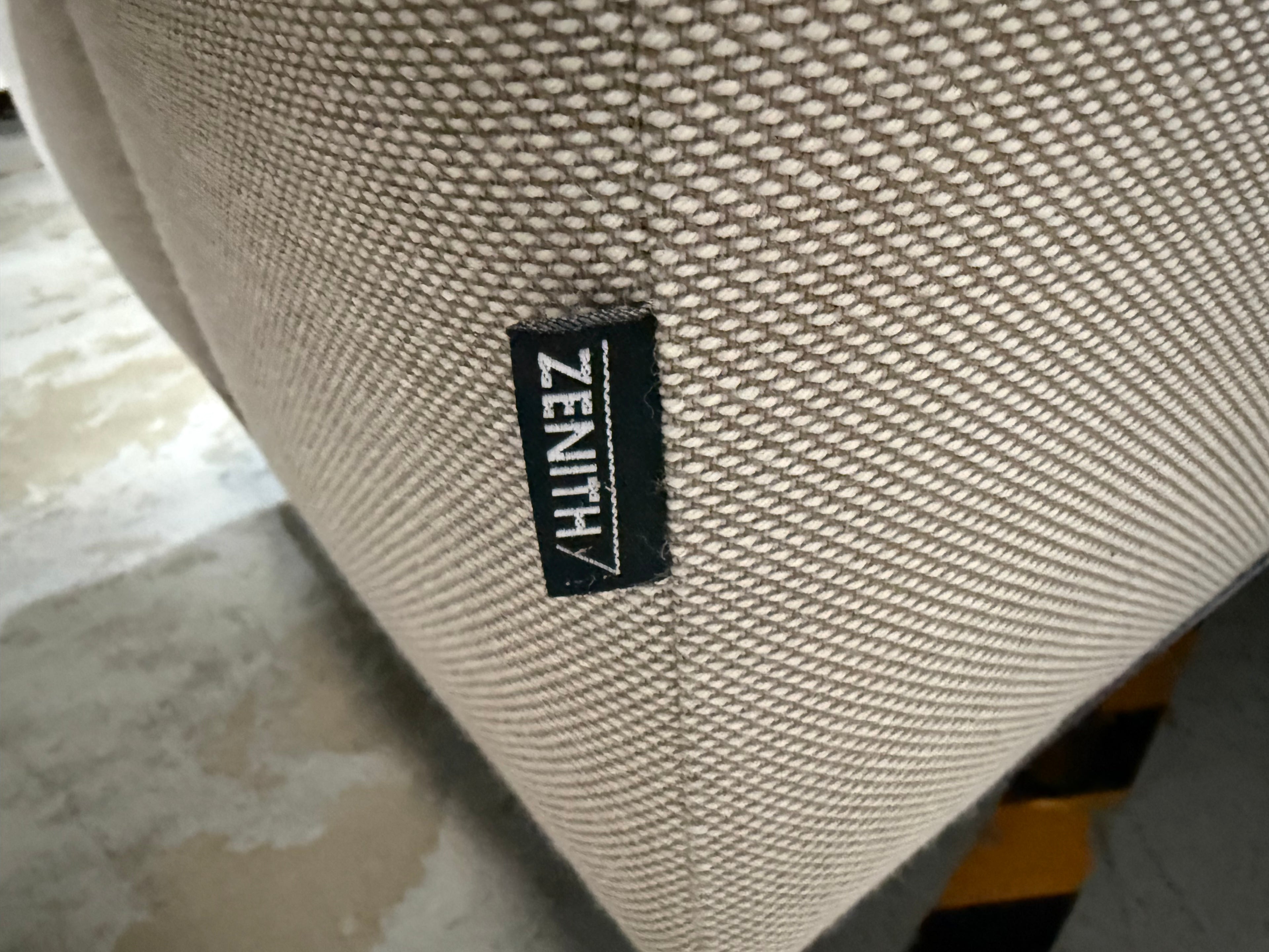 Platforma Modular Lounge by Zenith Cream