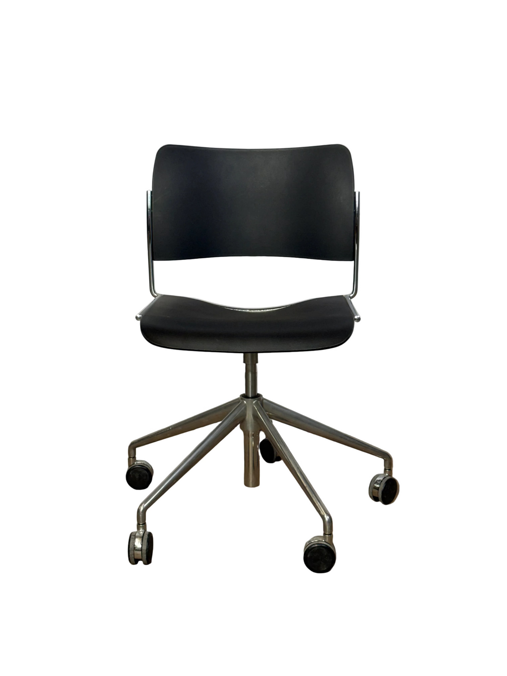 40/4 Swivel Chair by David Howe