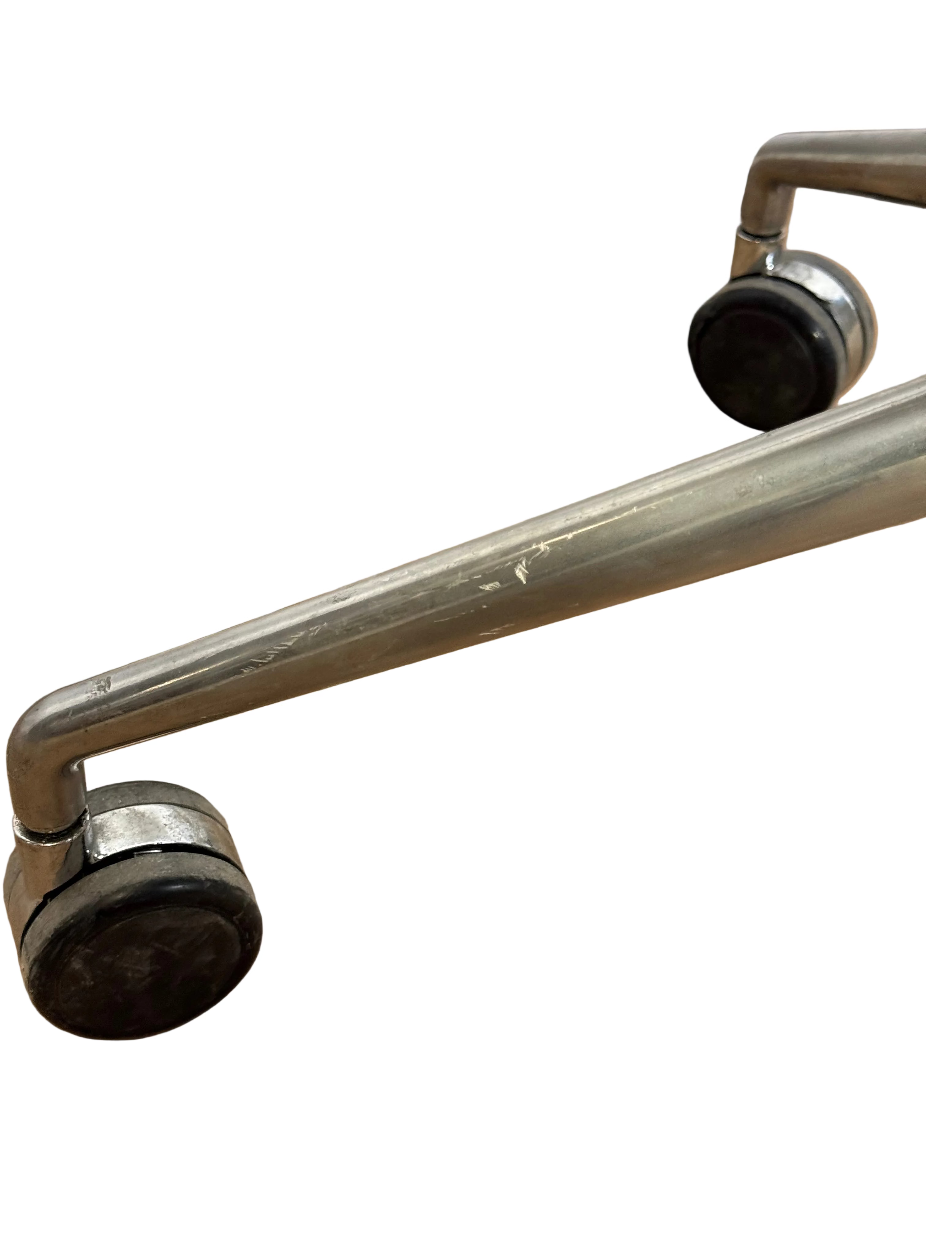 40/4 Swivel Chair by David Howe