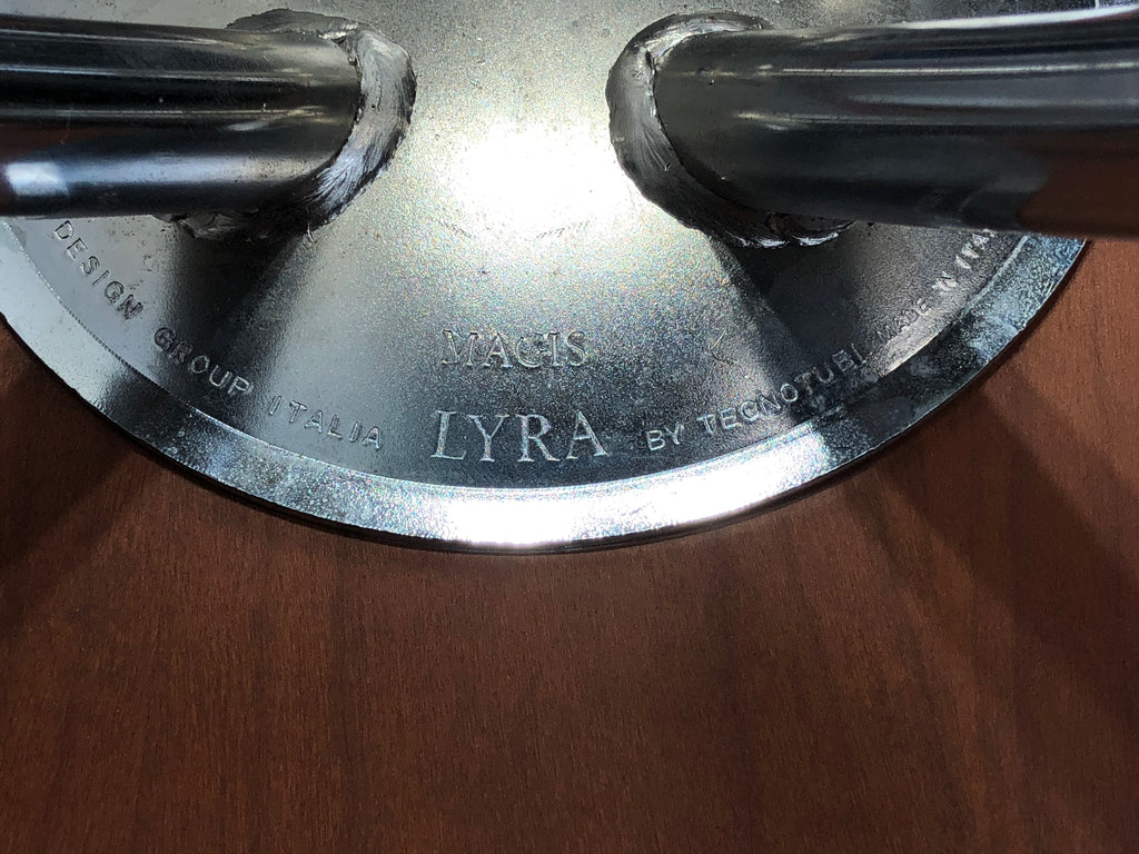 Lyra Magis Low Stool