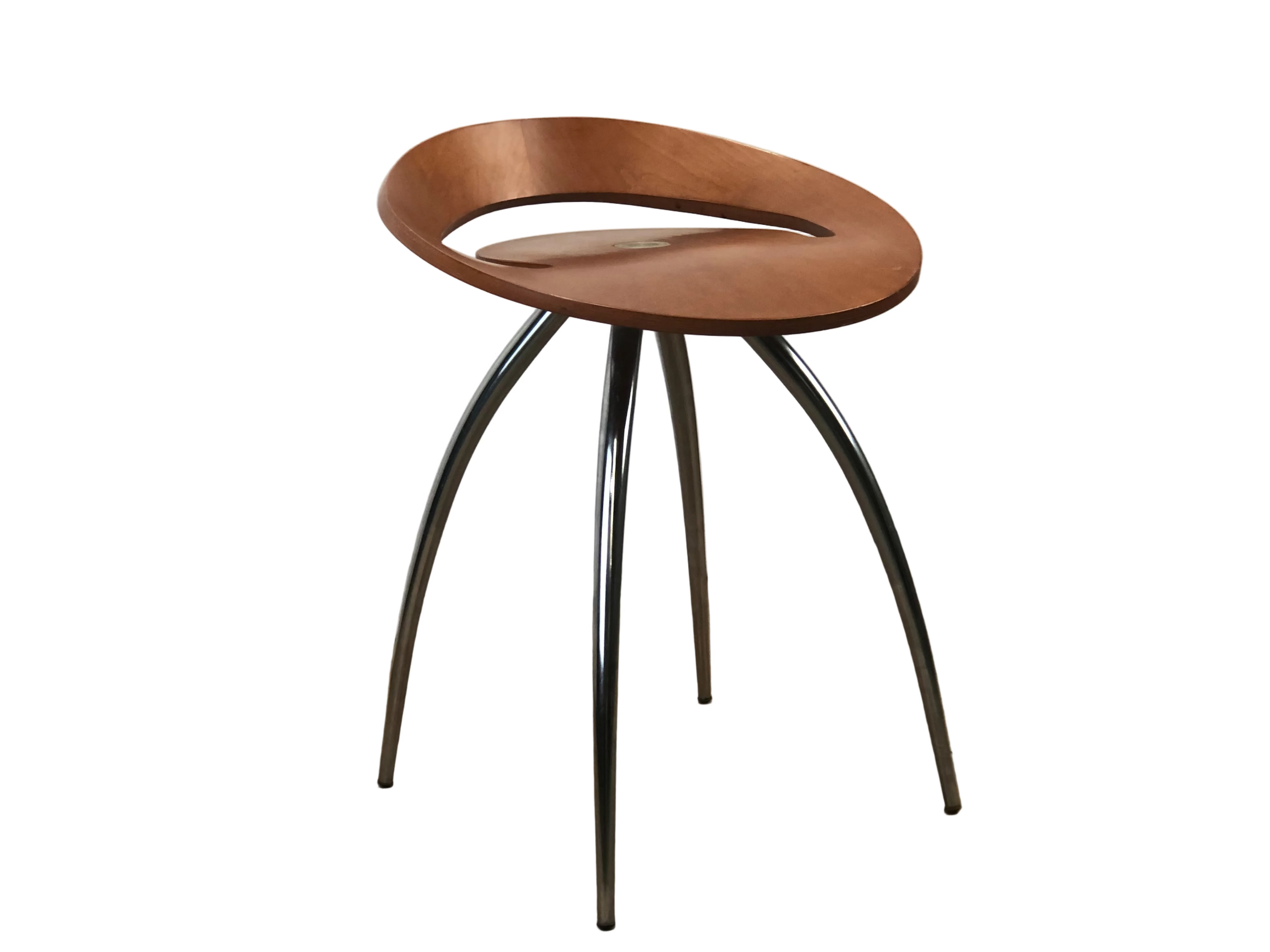 Lyra Magis Low Stool
