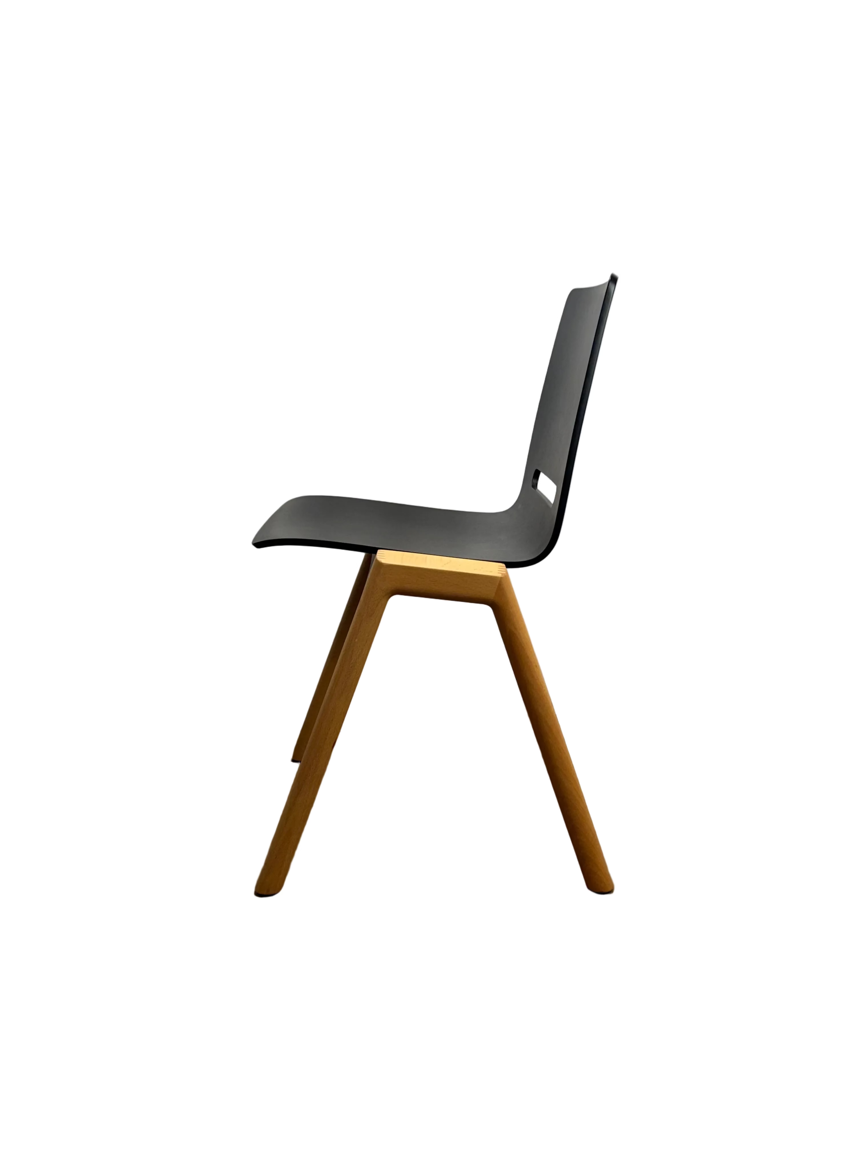 Arge2, Forum 2S Chair Black by Hussl