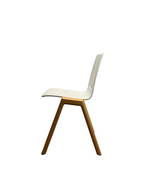 Arge2, Forum 2S Chair White by Hussl
