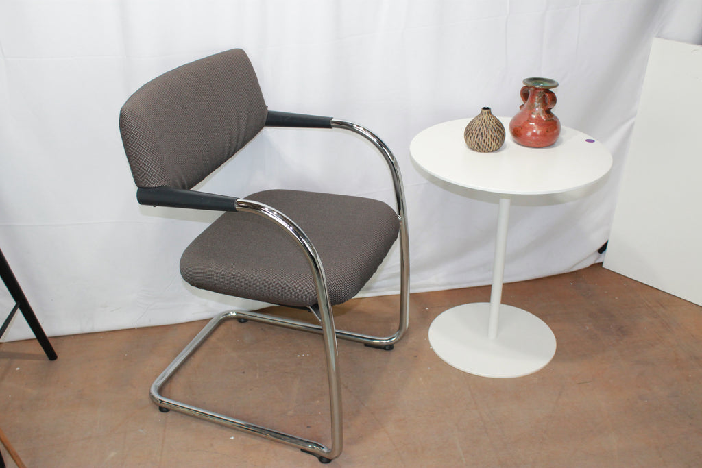 Visavis Meeting Chair, Vitra Dark Grey