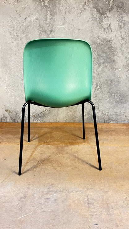SixE Chair - 100 % Recycled shell