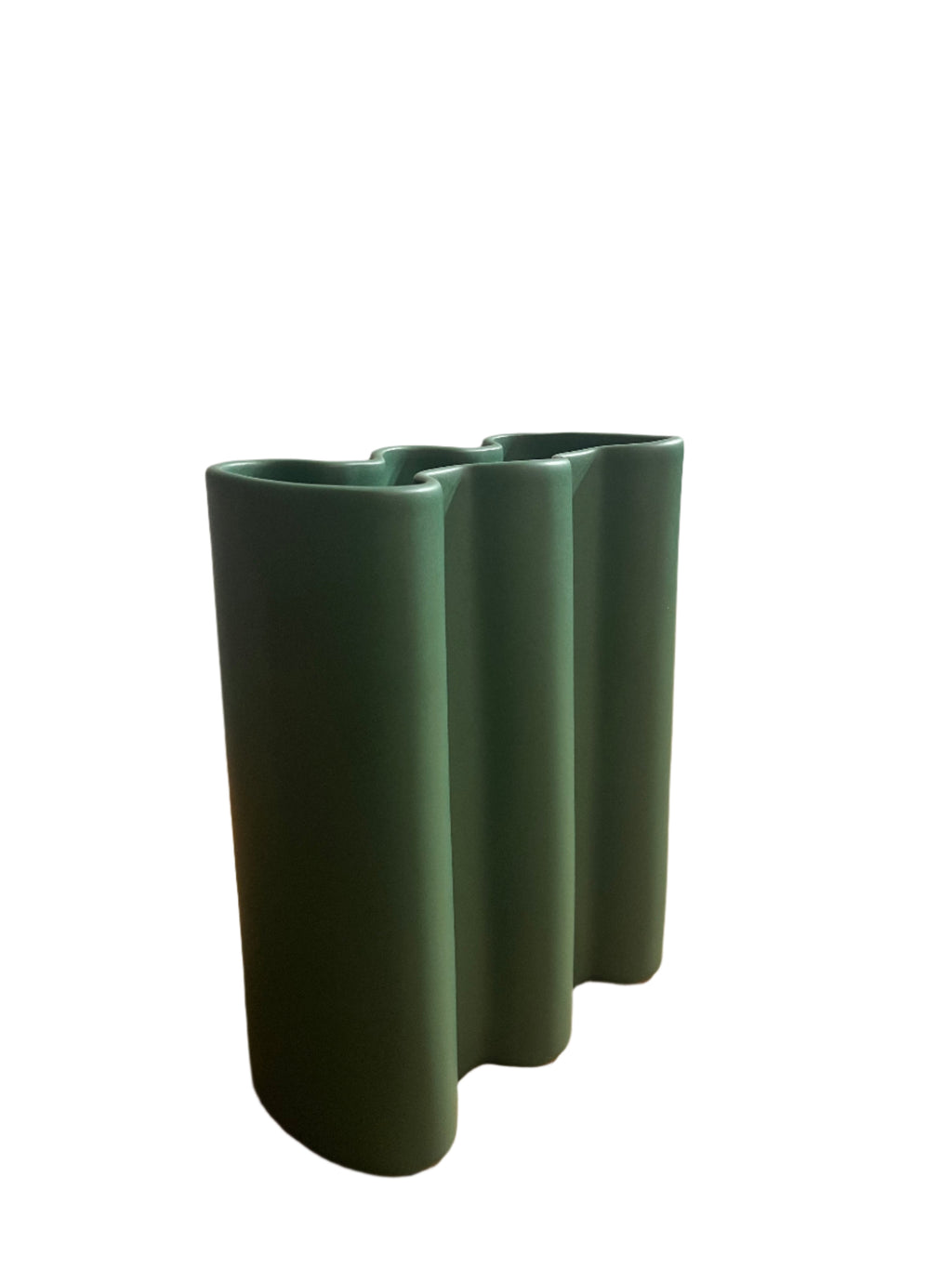 Green wave style vase