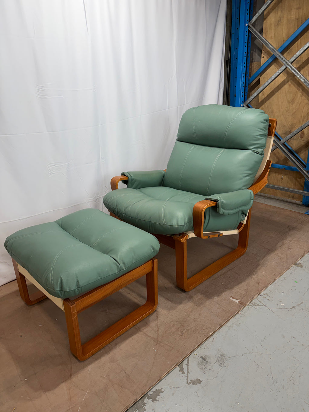 Tessa Monaco Armchair Set