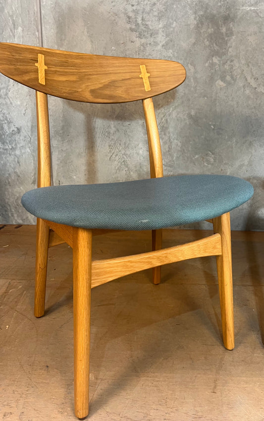 American Oak dining chairs - 4 available