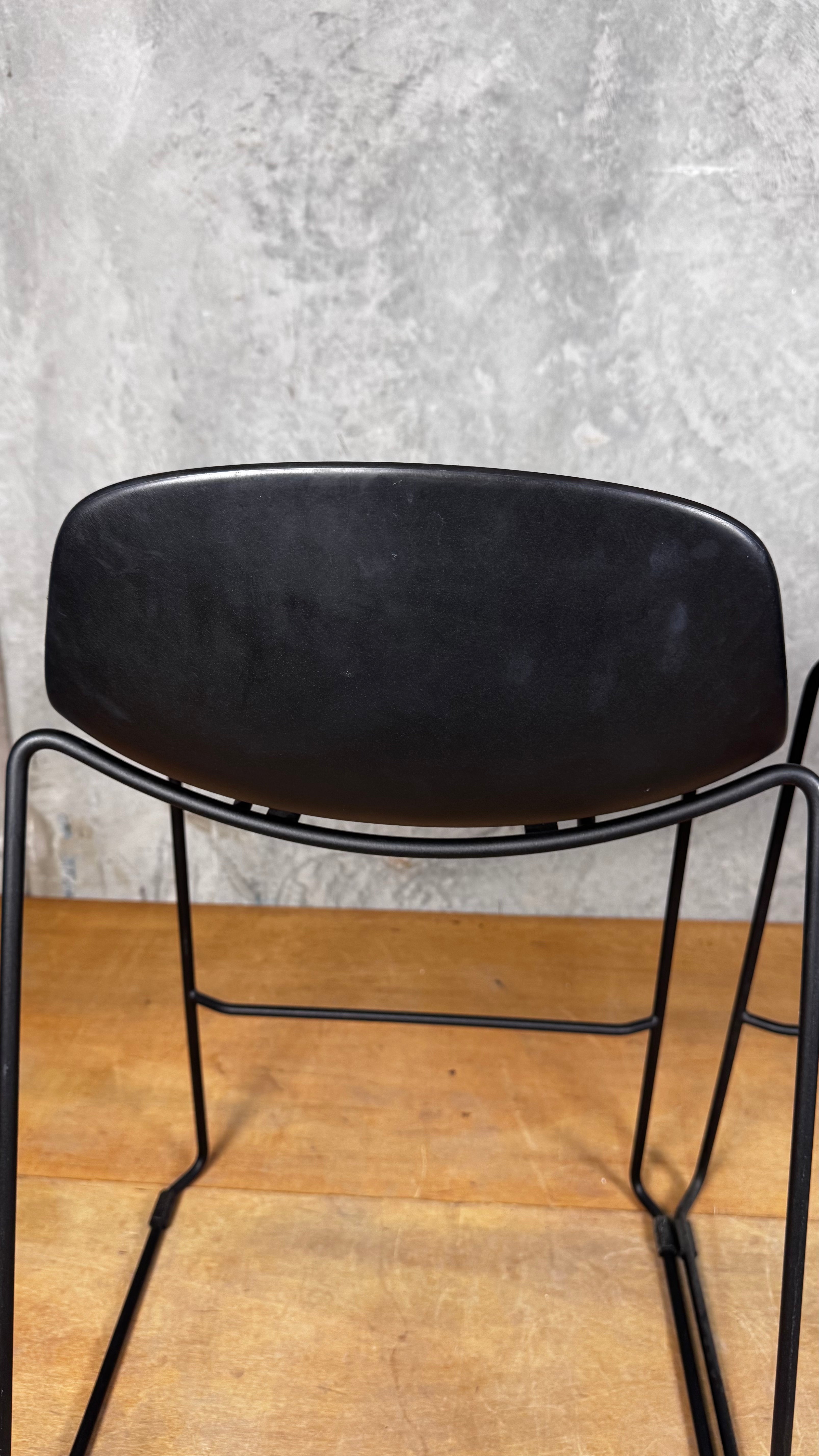Pure Loop Mini Rod Stool