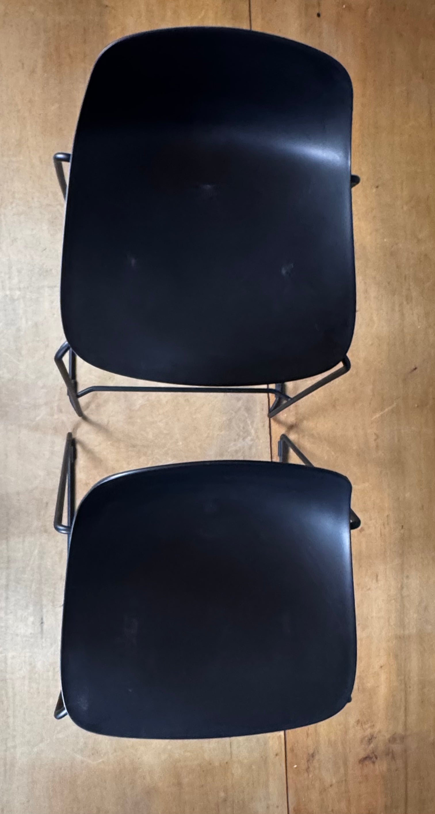 Pure Loop Mini Rod Stool
