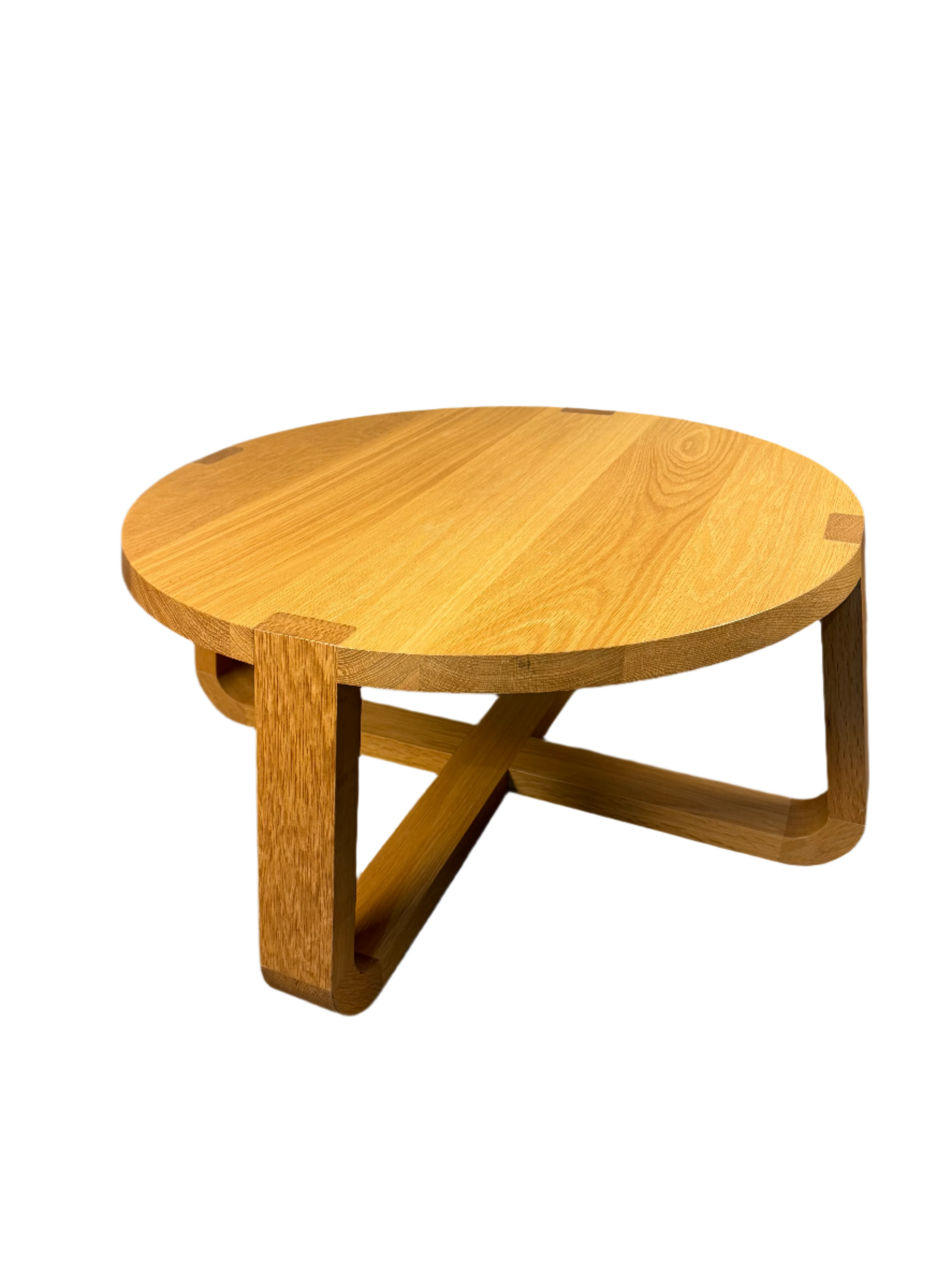 Round Oak Coffee Table