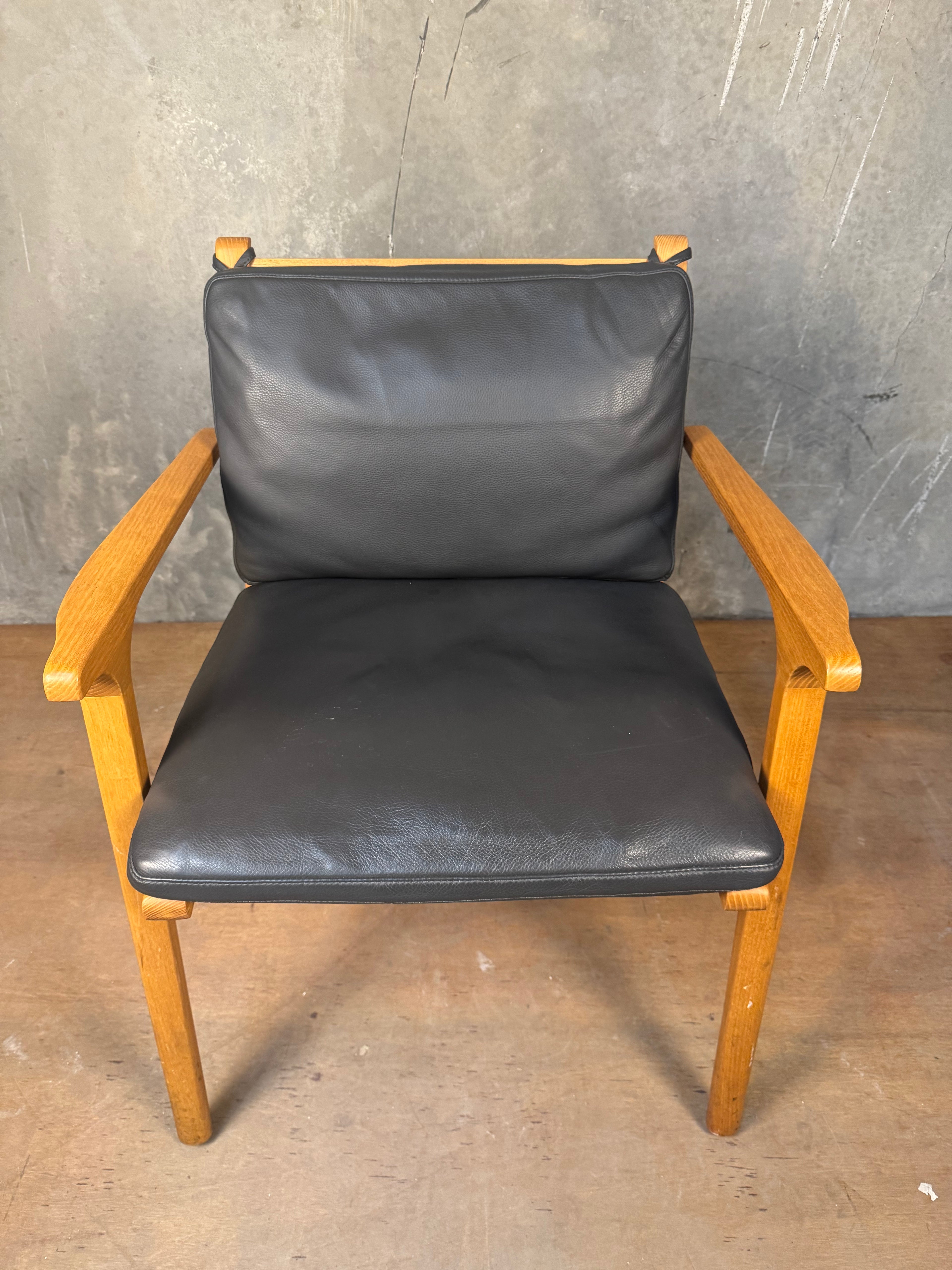 Stellar Works Ren Lounge Chairs
