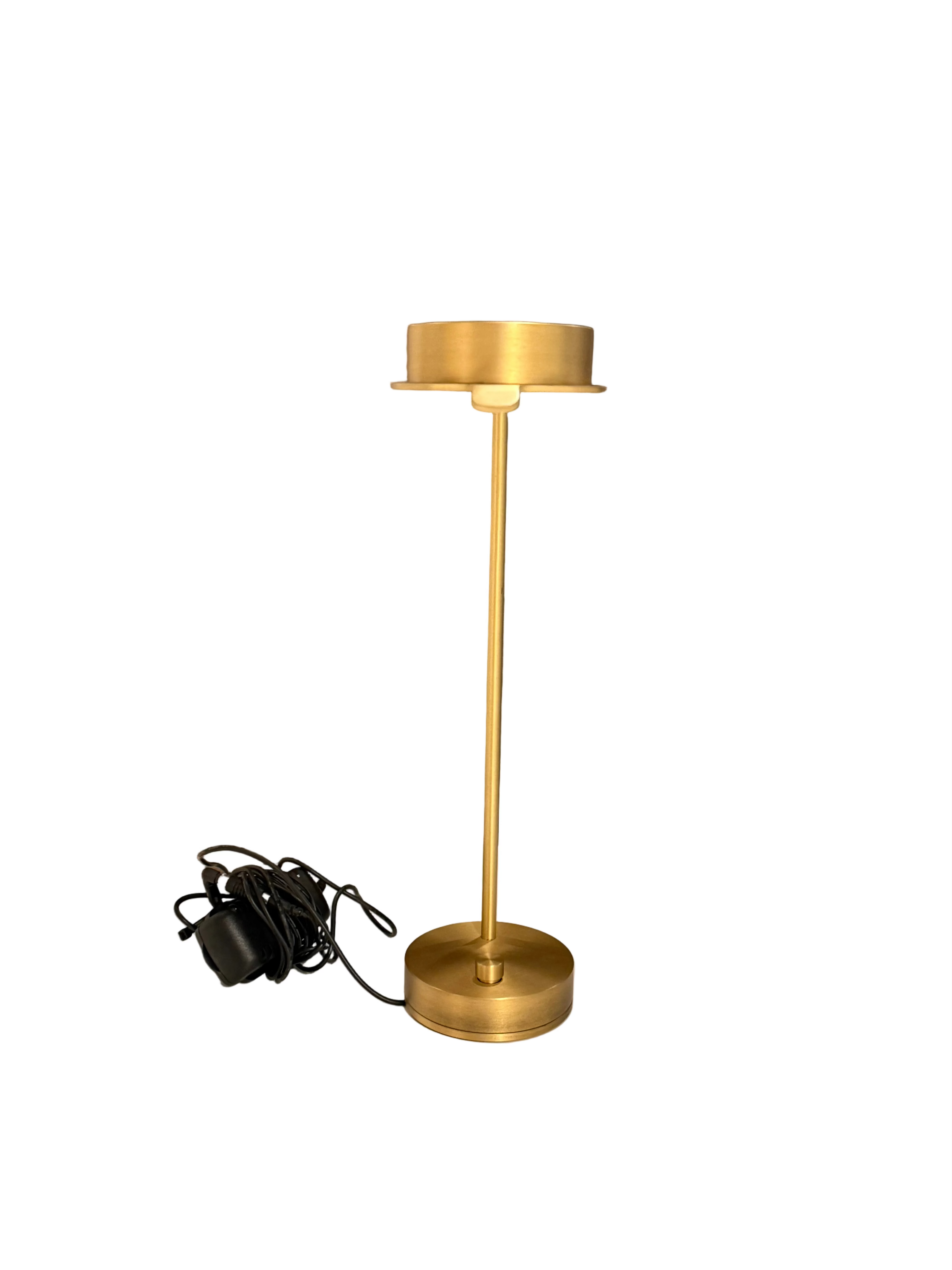 Wastberg w102 Chipperfield Table Lamp by David Chipperfield