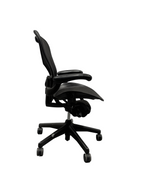 Herman Miller Aeron Chair Size B with Arms