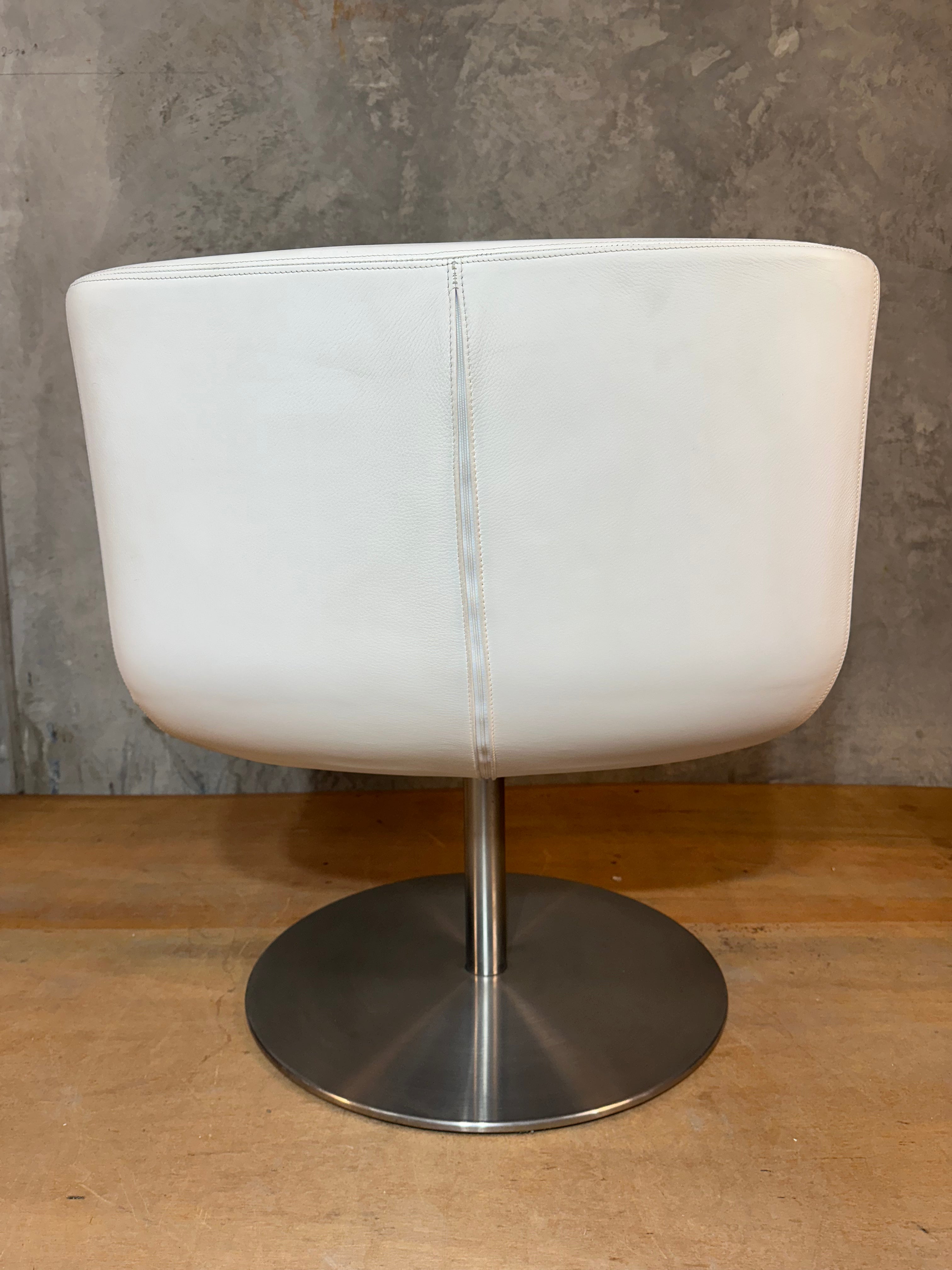 Schamburg + Alvisse Tub chair