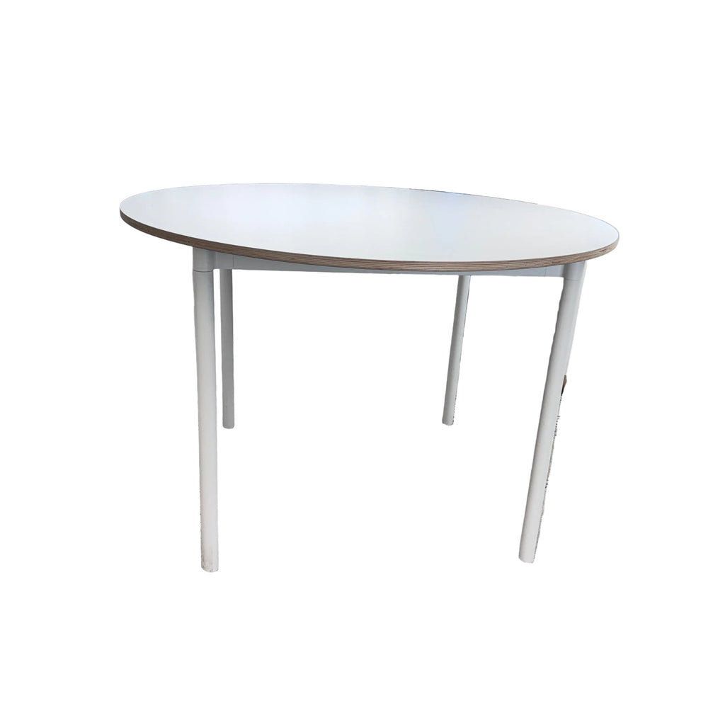 Mika Tolvanen, Base Round Table by Muuto