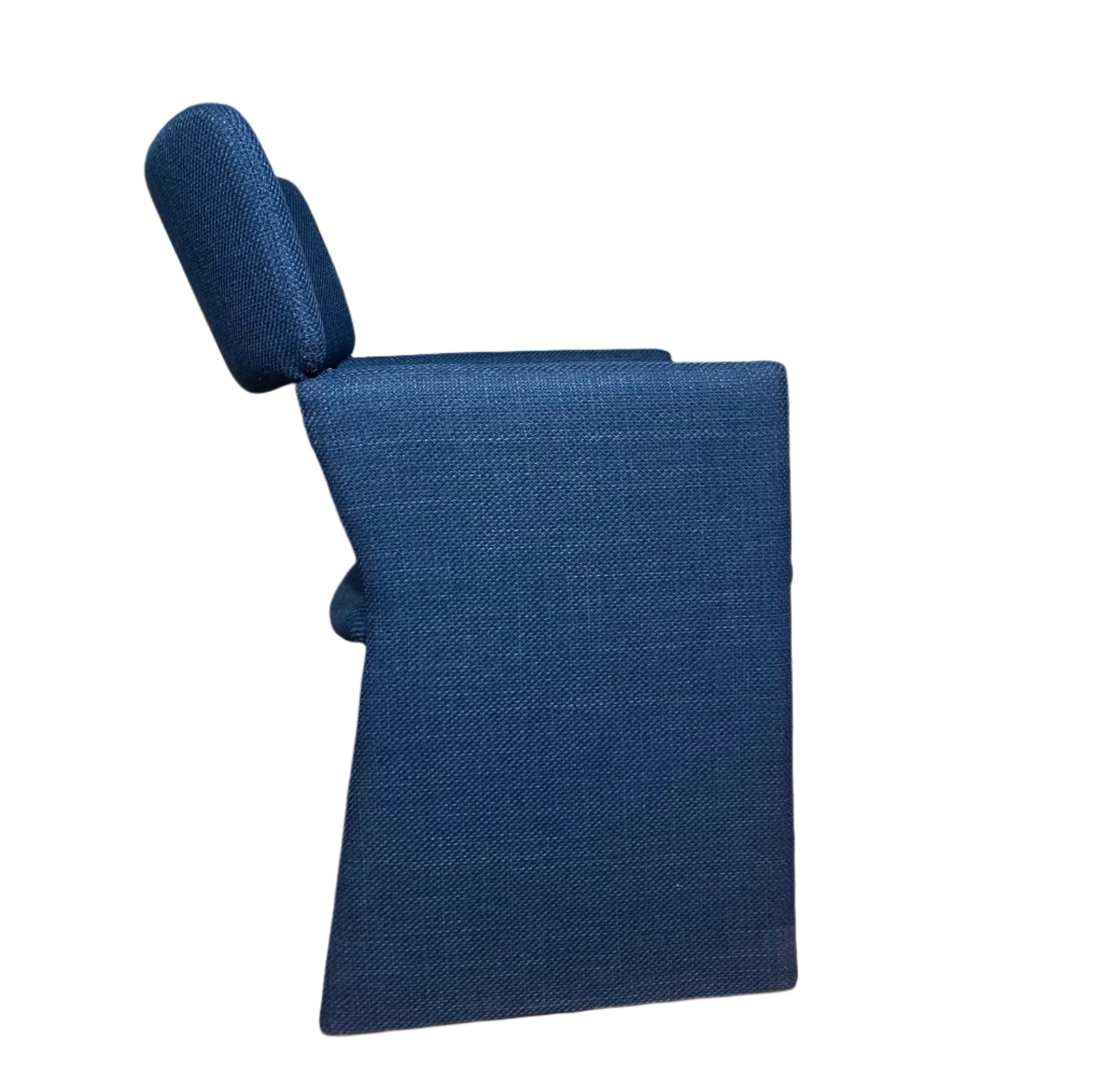 Curve Chair – Navy Blue
