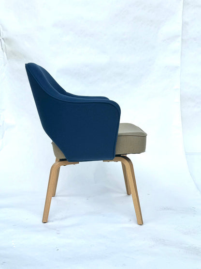 Knoll Saarinen Executive Arm Chair