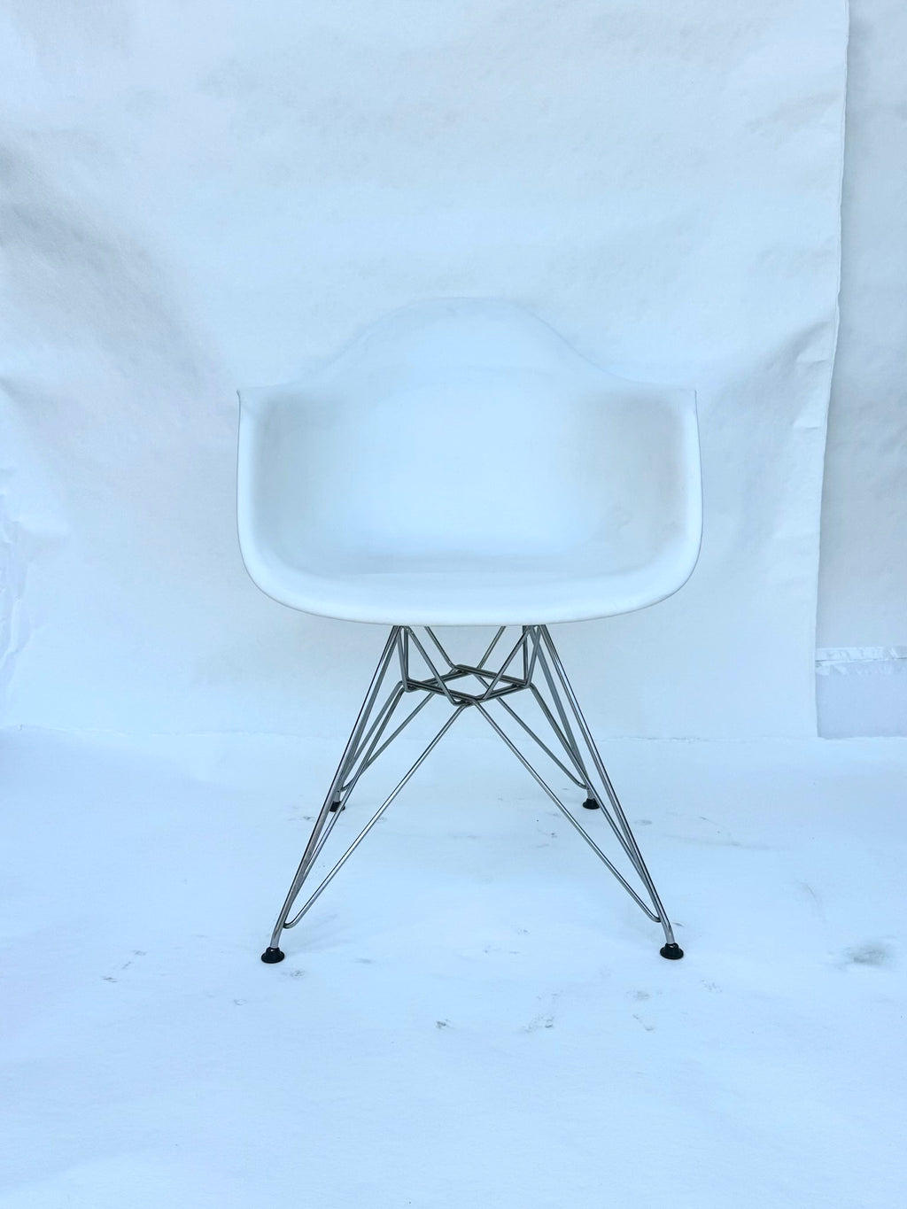 Eames Moulded Armchair