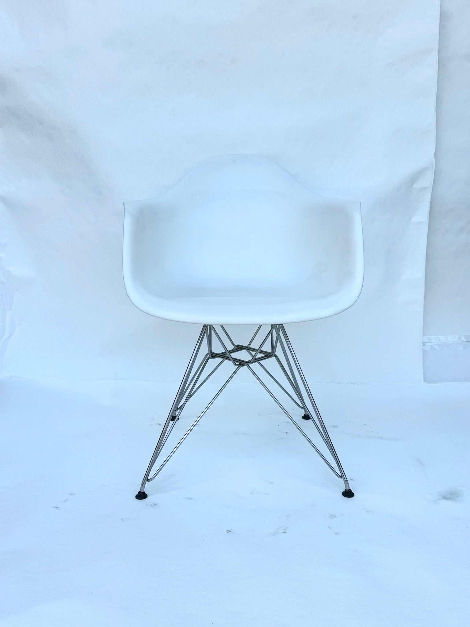 Eames Moulded Armchair