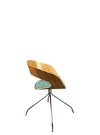 Chat Swivel Chair - Designed by Jakob Wagner
