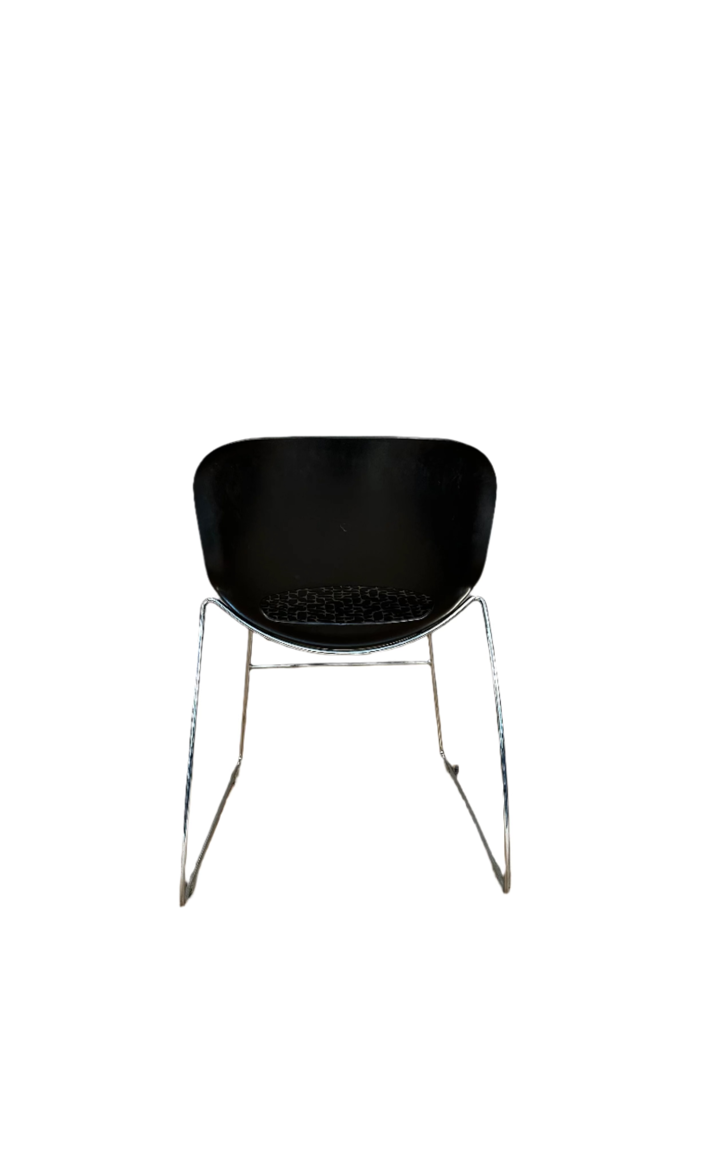 "O Chair" style chair with padded seat - black + geometric patterned cushion