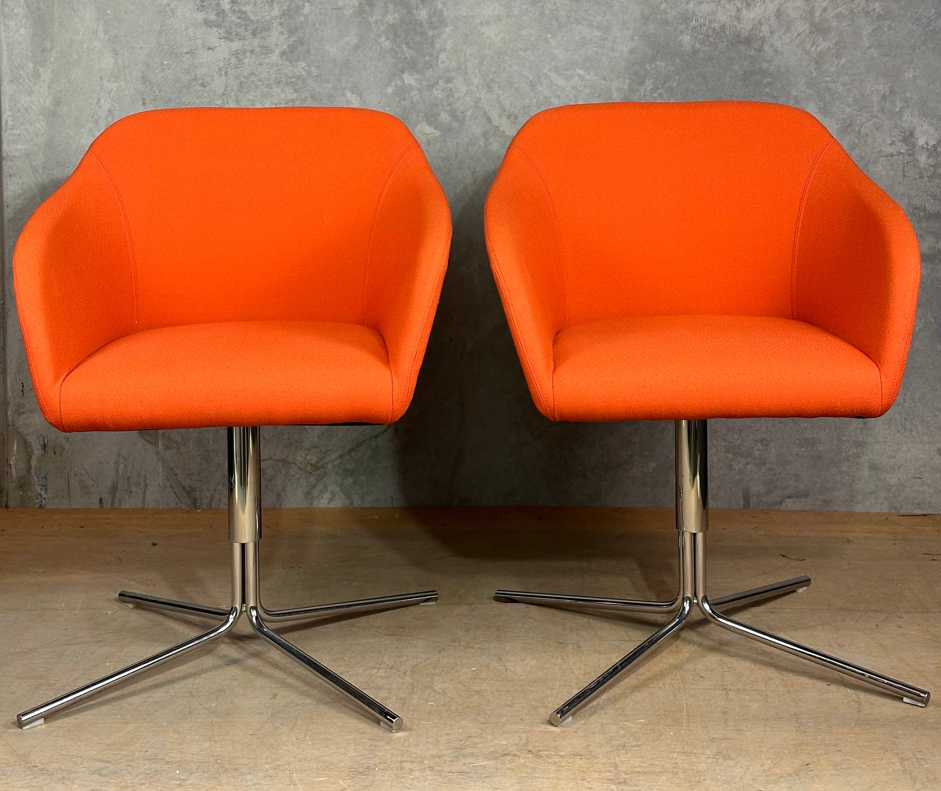 Tulip Swivel Chair