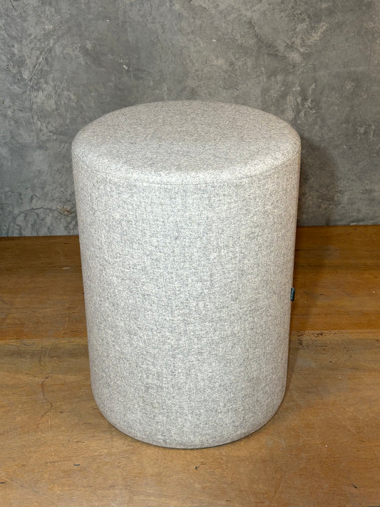 Fineseat Round Ottoman