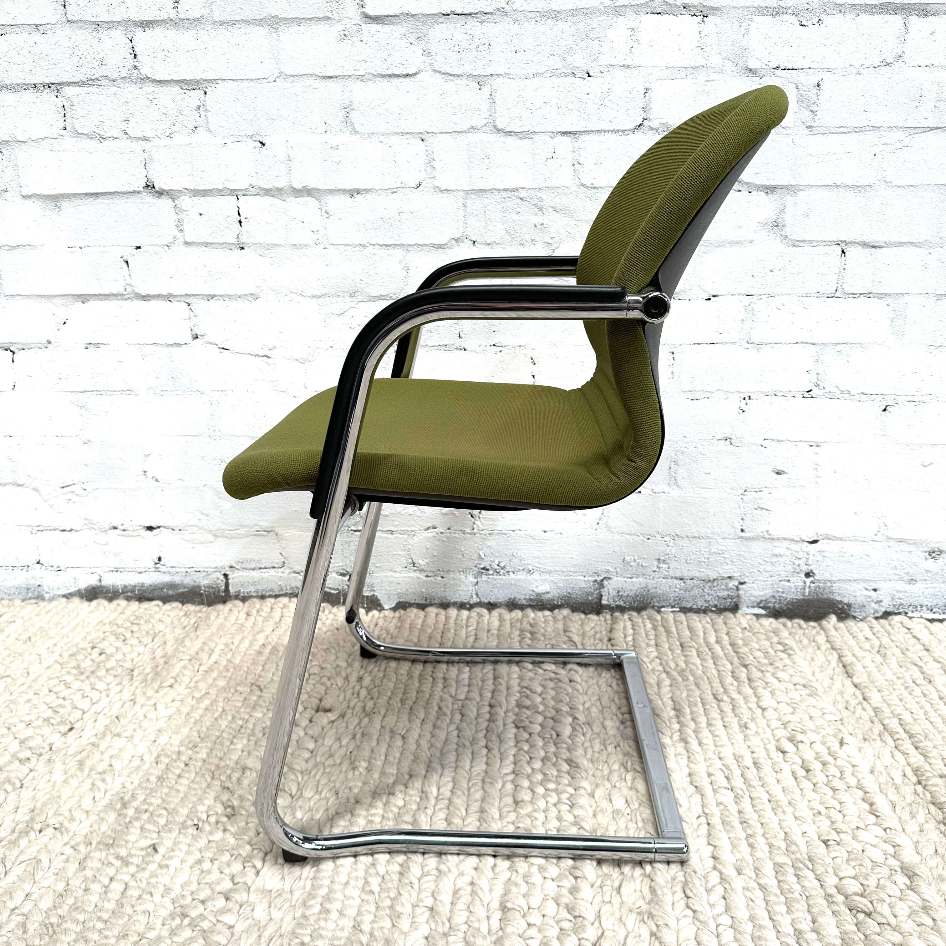 FS-Line 212/5 Cantilevered Chair, Wilkhahn - Artichoke