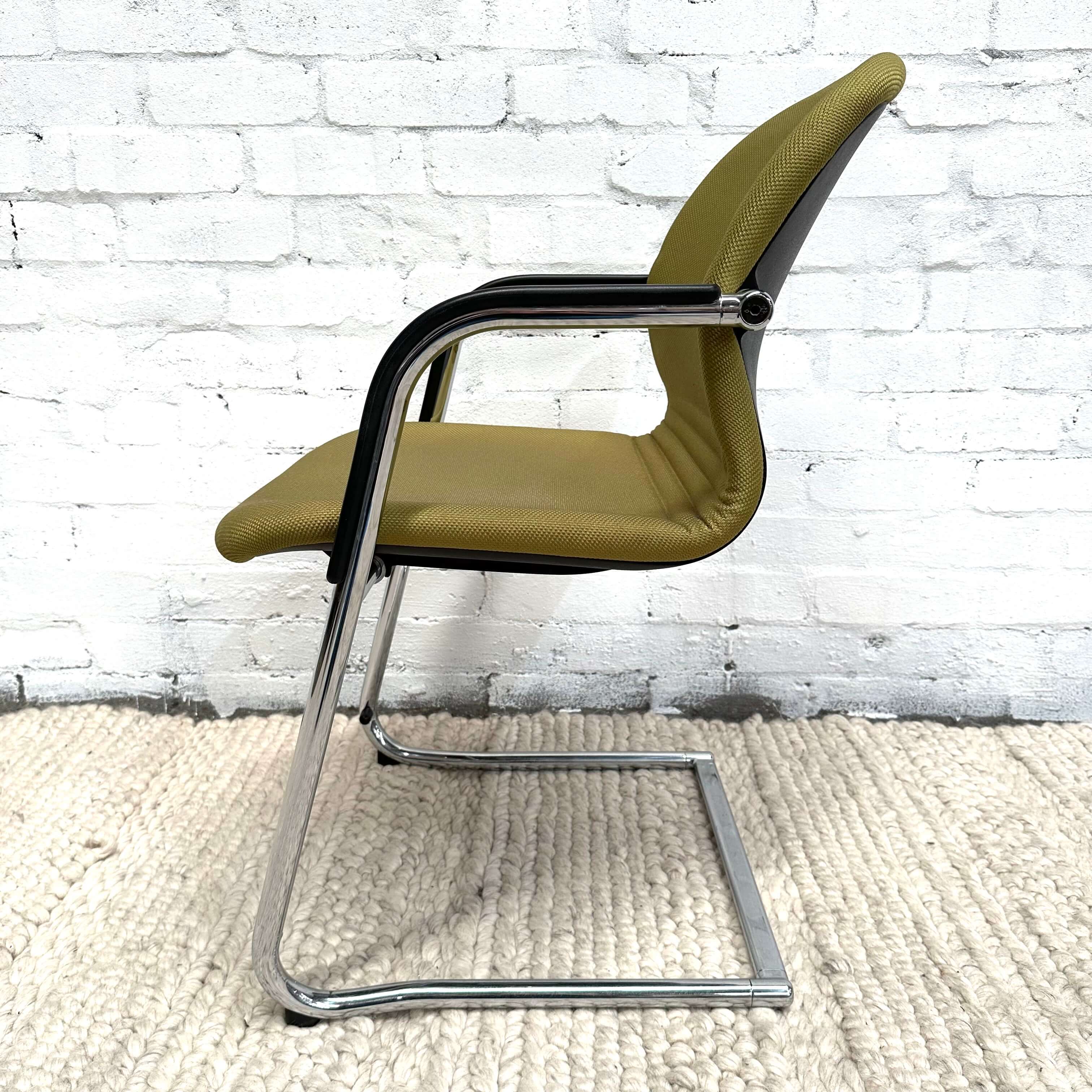 FS-Line 212/5 Cantilevered Chair, Wilkhahn - Citrine