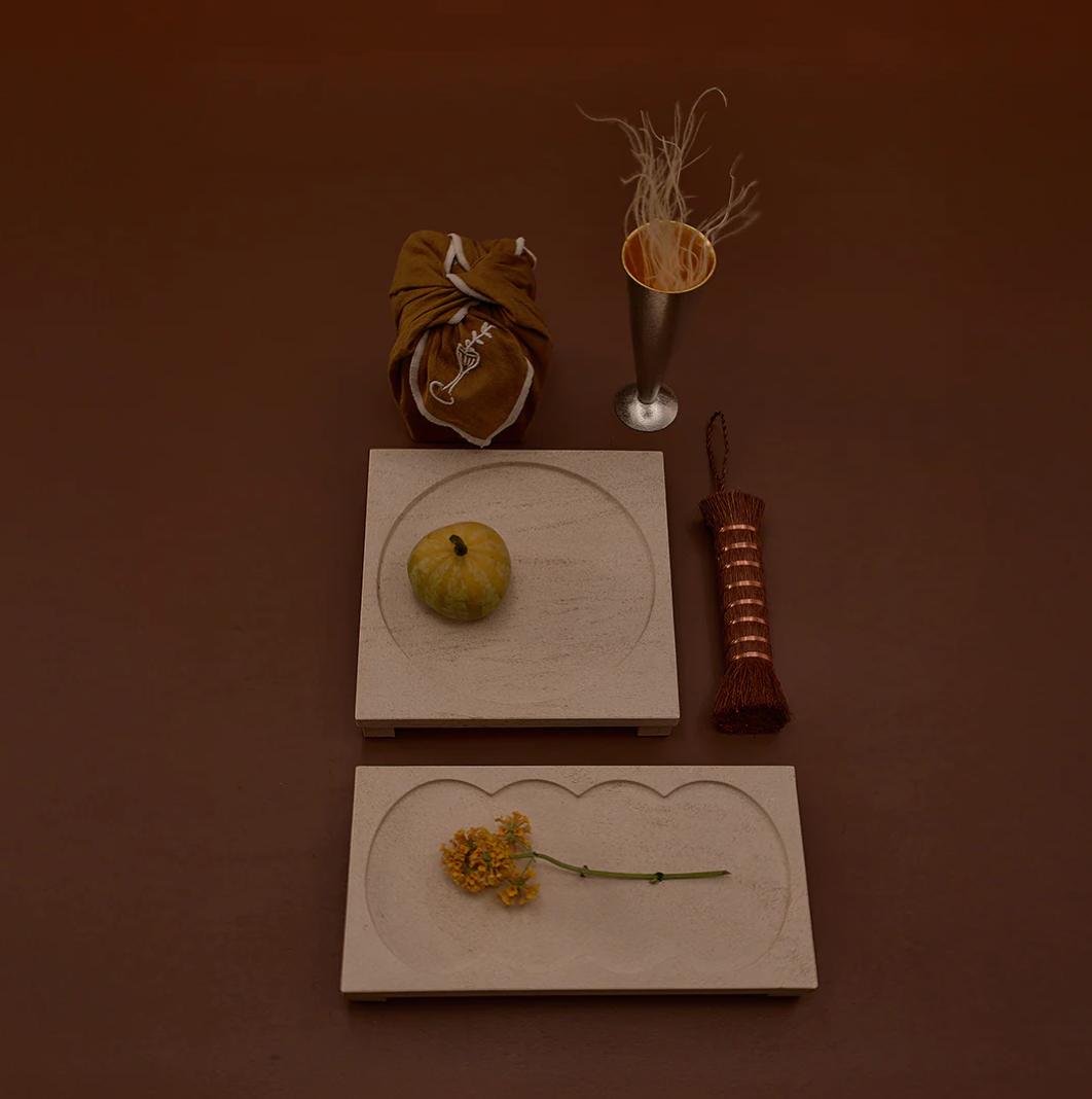 Gift Guide Black Blaze Teien Square Tray