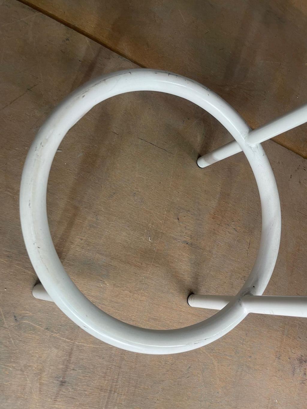 Volar stool by Alexander Lotersztain for Derlot