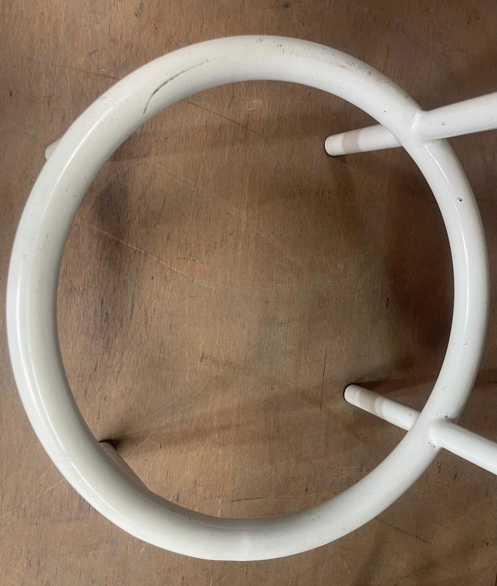 Volar stool by Alexander Lotersztain for Derlot